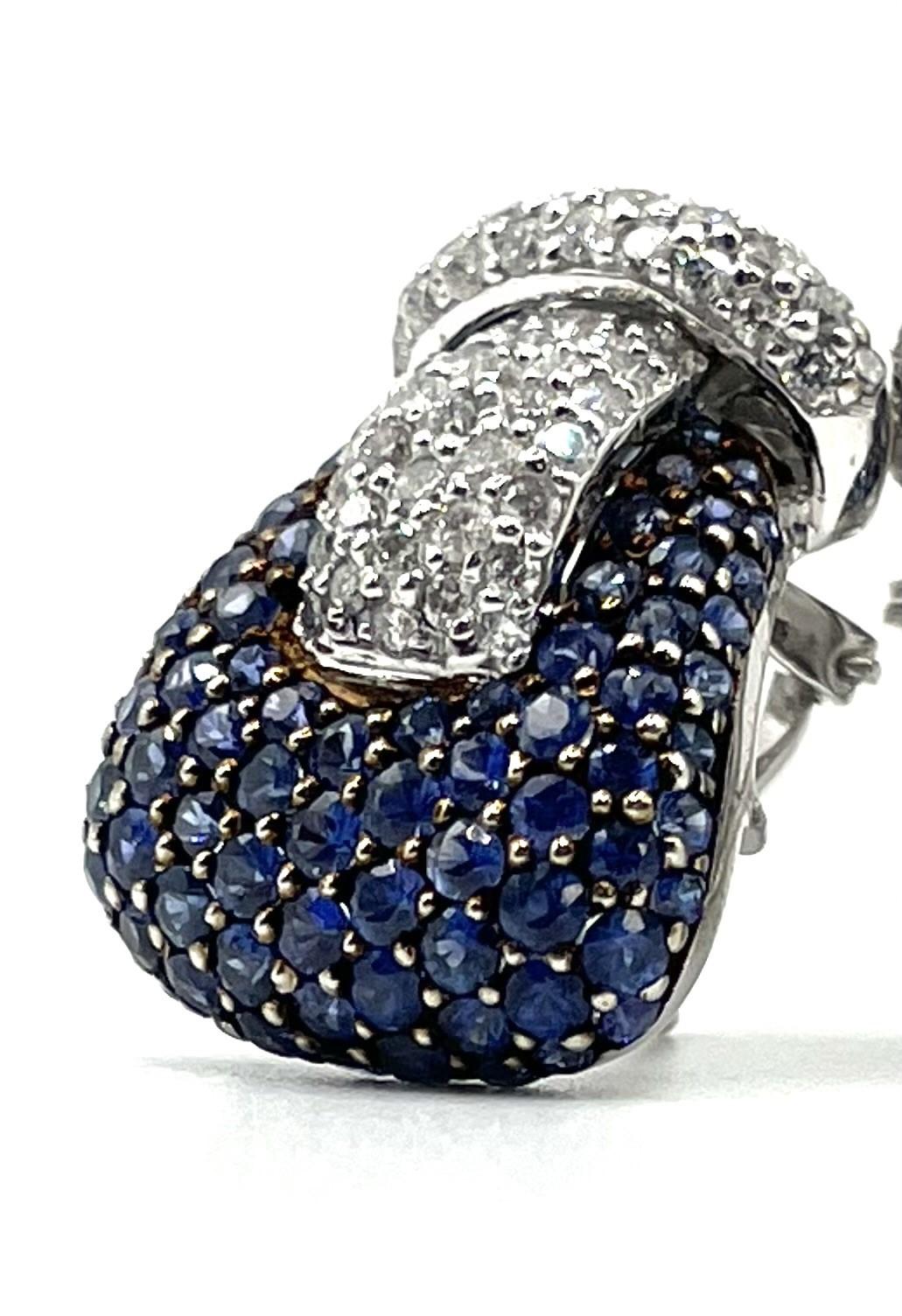 Pave Buckle Earrings With Natural Blue Sapphire & Diamond in 18 Karat White Gold In New Condition For Sale In Westmount, CA