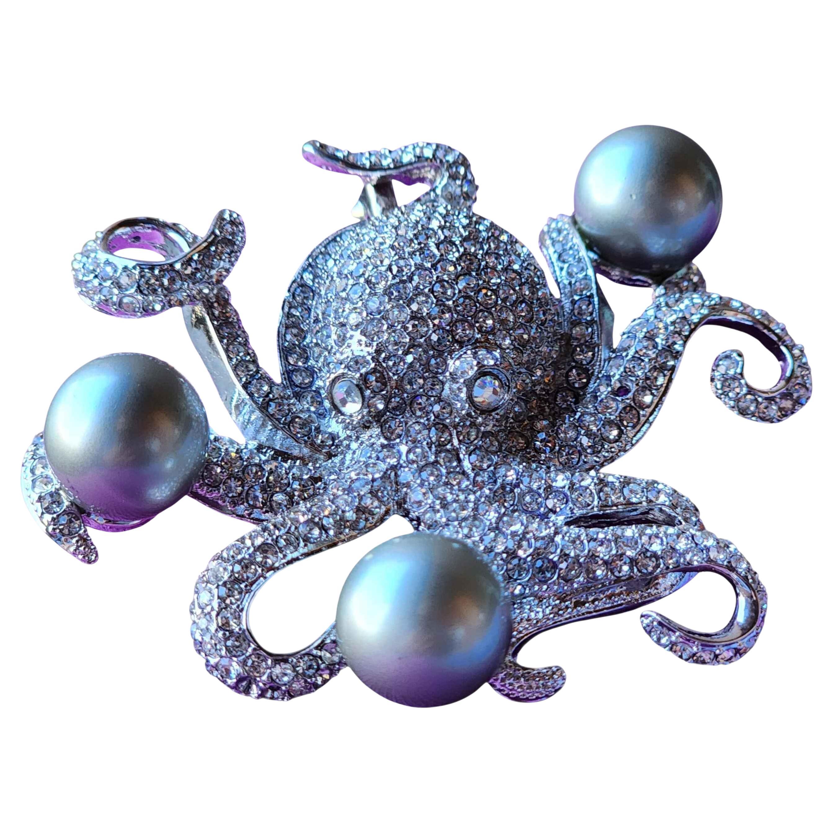 Broche Pulpo de cristal pavé con detalles de perlas de imitación