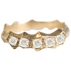 Pave Diamond 14 Karat Yellow Gold Pointed Band