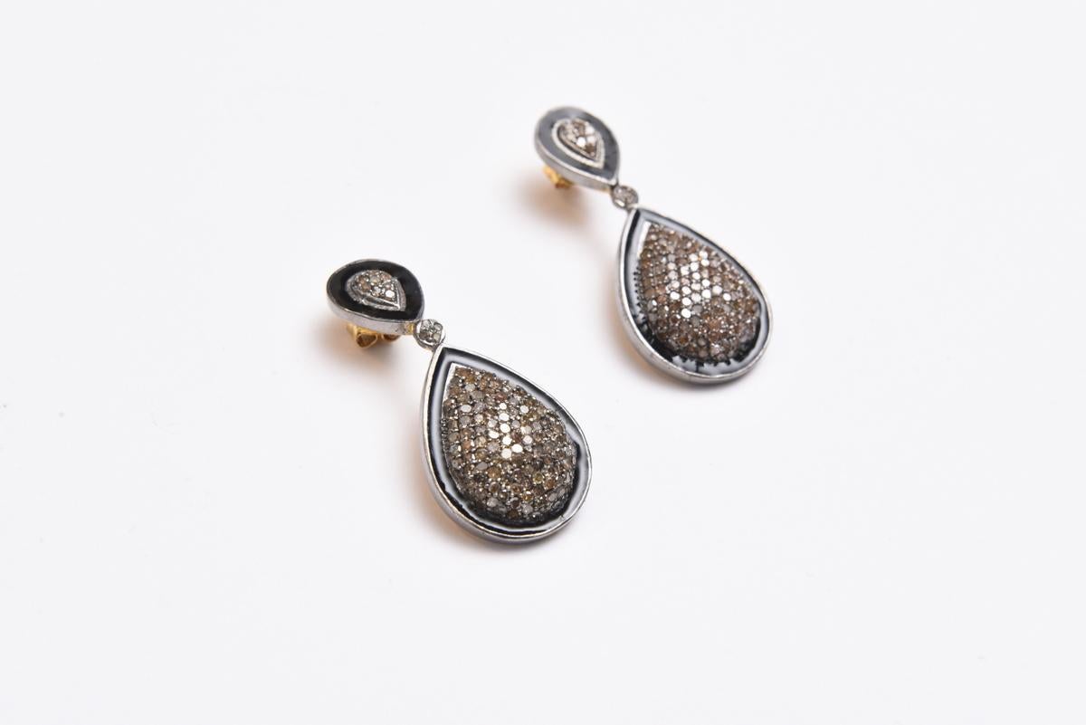 Pave` Diamond and Black Enamel Drop Earrings In Excellent Condition In Nantucket, MA