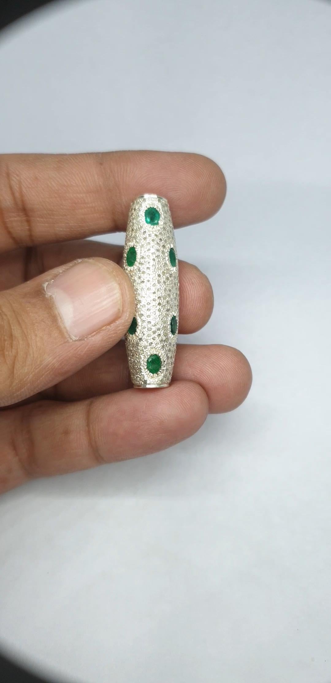 Perline Dze con diamanti e smeraldi in pavé Argento 925 in vendita 6