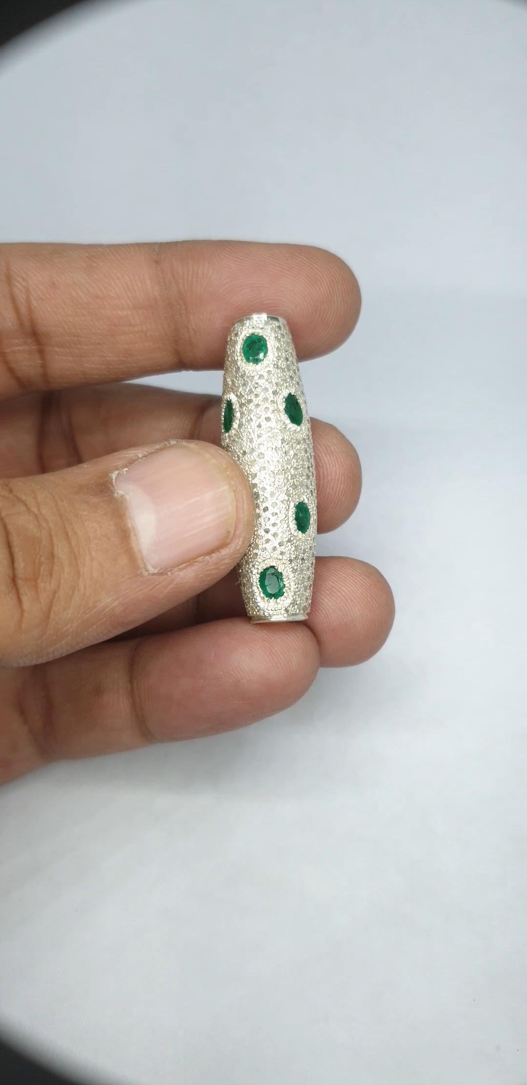 Perline Dze con diamanti e smeraldi in pavé Argento 925 in vendita 9