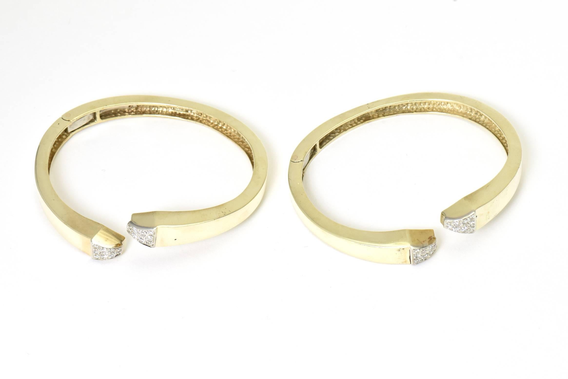 Pave Diamond and Gold Geometric Bangle Bracelets, Pair In Excellent Condition In Miami Beach, FL