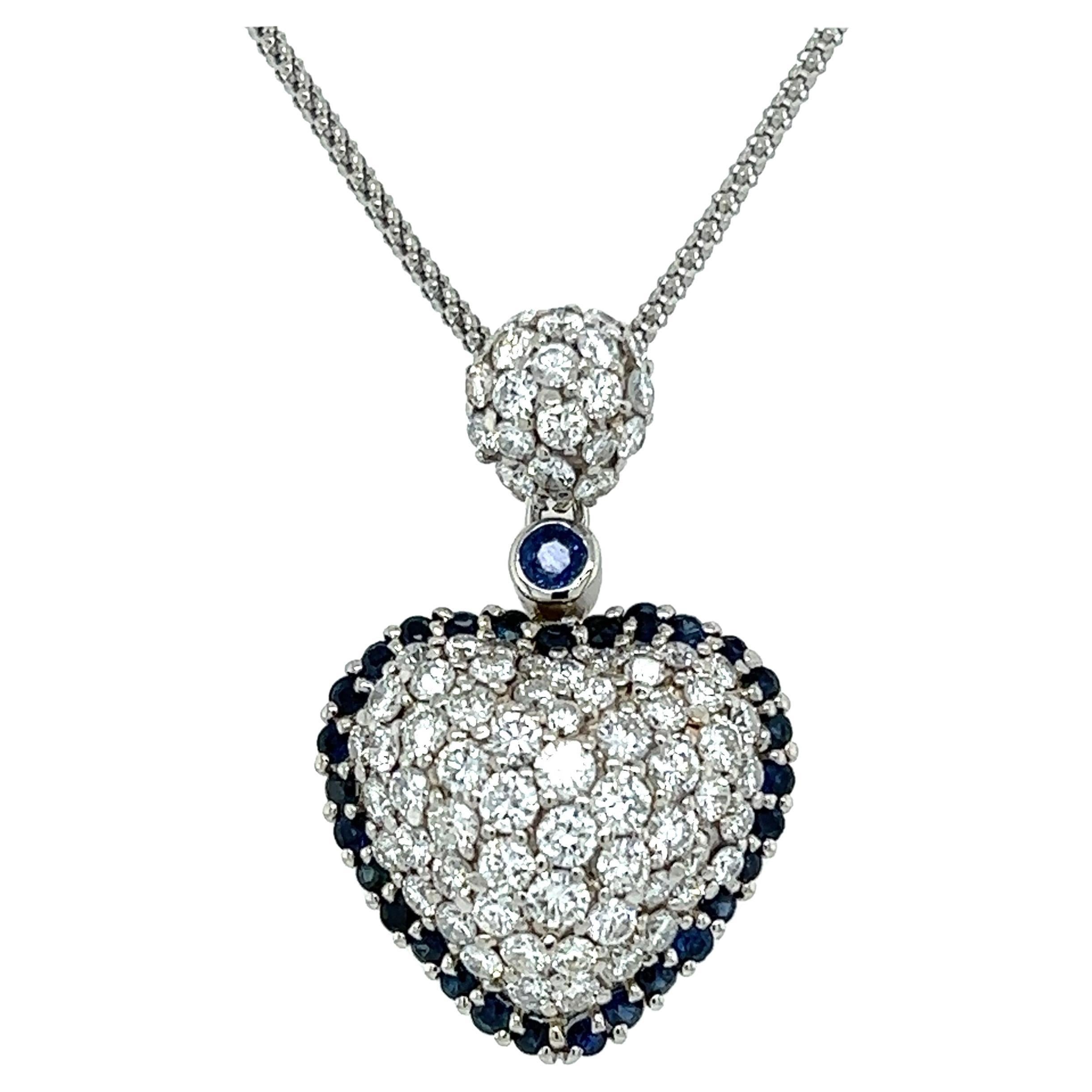 Collar Colgante Corazón con Halo de Zafiro y Diamantes Pave Estate Fine Jewelry