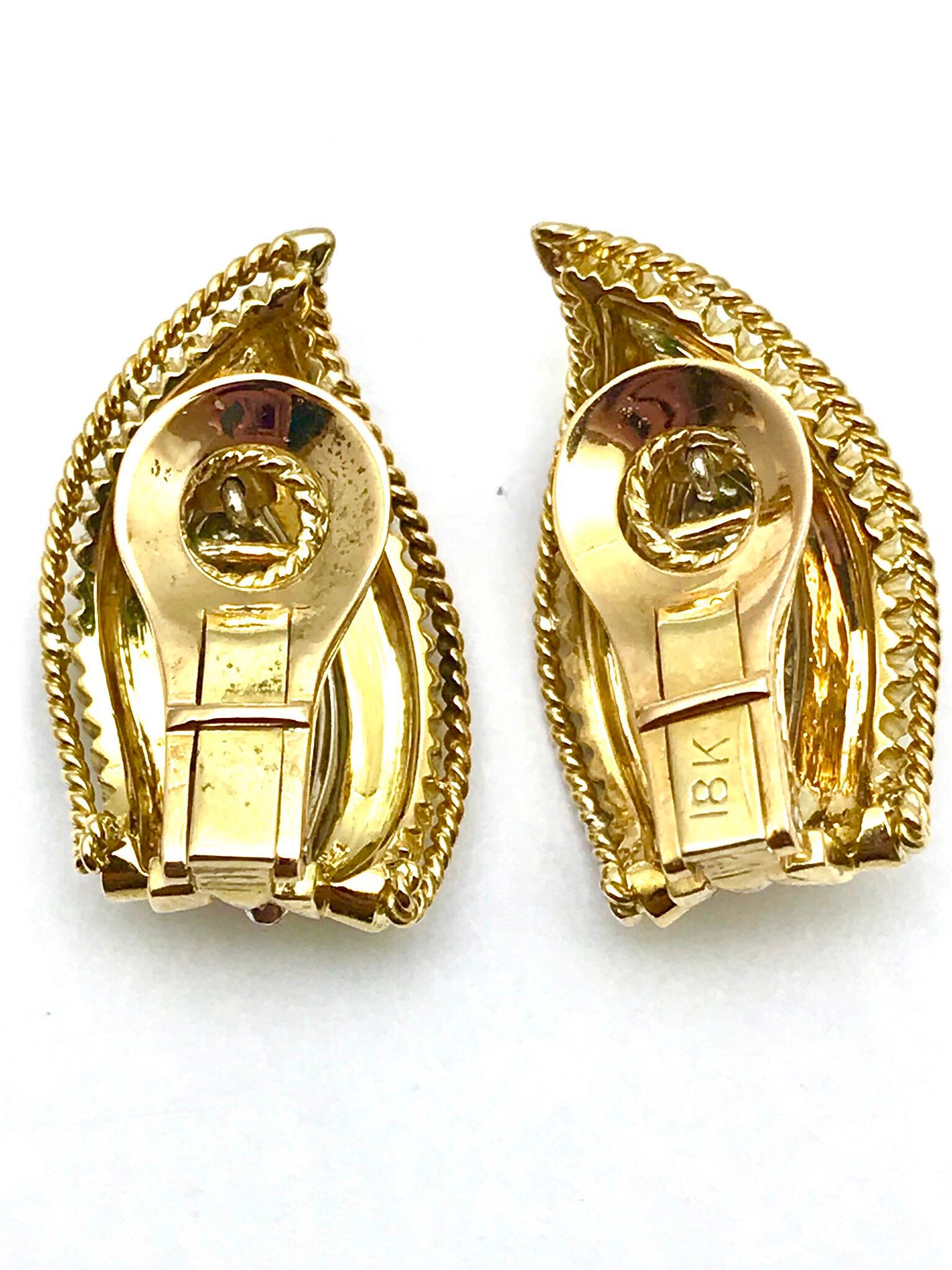 Pave Diamond and Yellow Gold Leaf Clip Earrings For Sale 1