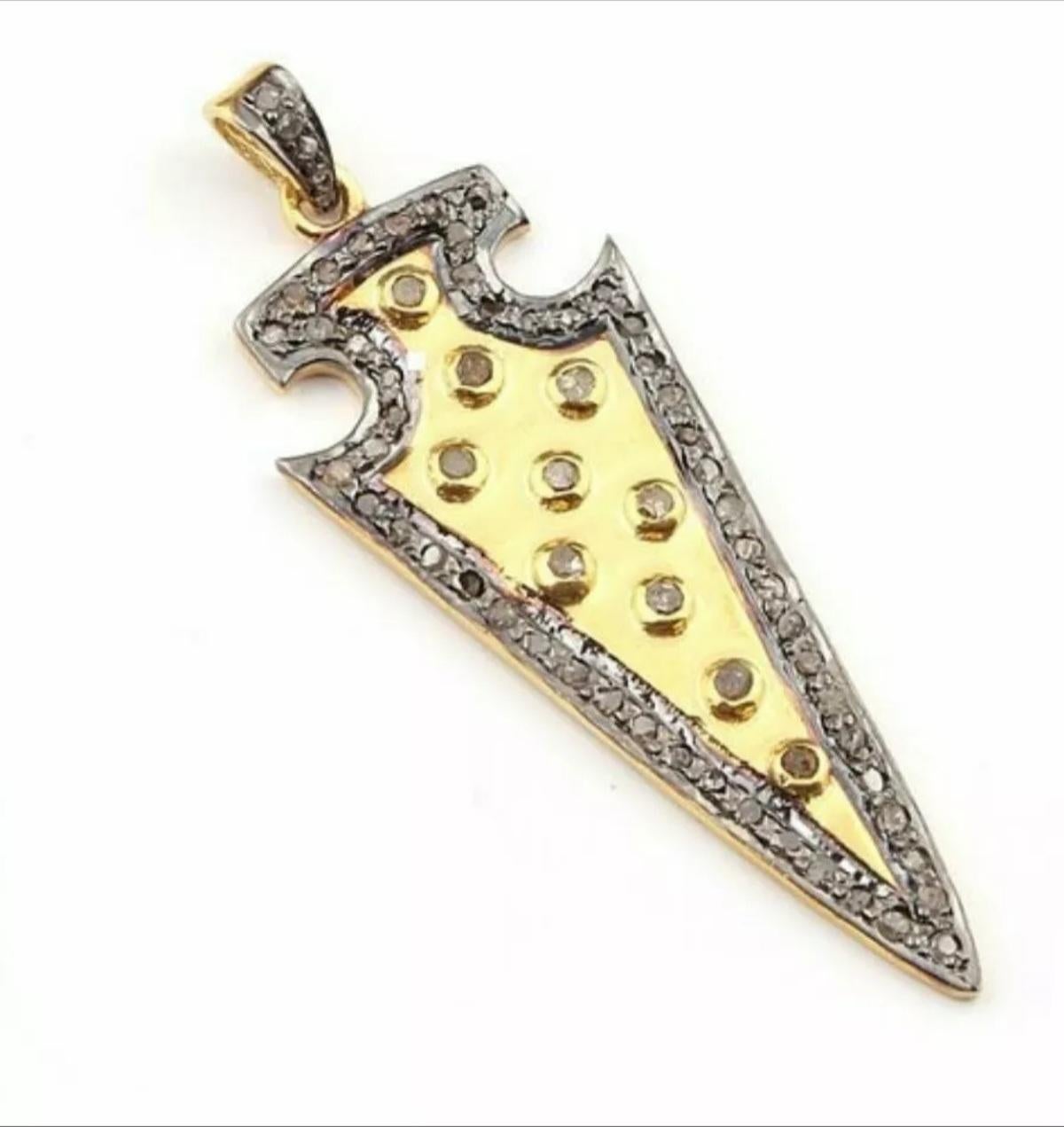 Art Déco Ciondolo a forma di punta di freccia con diamante Pave Ciondolo fatto a mano in argento 925 Regalo in vendita
