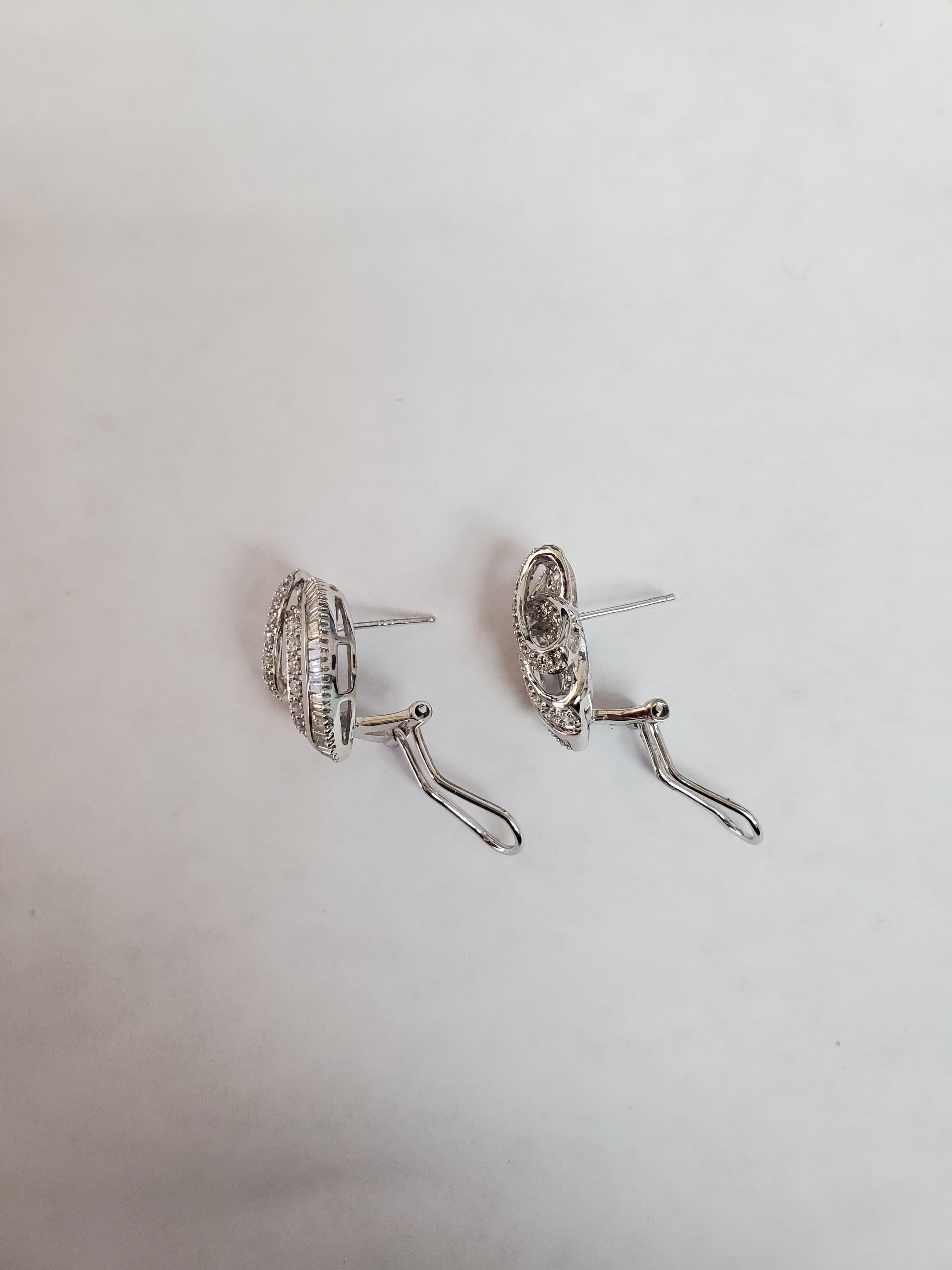 Pave Diamond Baguette Diamond Earrings 1.22cttw 14k White Gold In New Condition For Sale In Sugar Land, TX