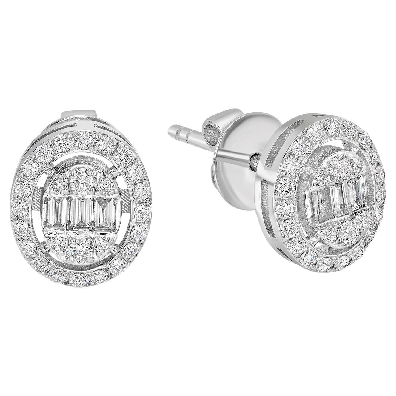 Boucles d'oreilles minimales en or blanc 18 carats avec diamants pavés et diamants baguettes