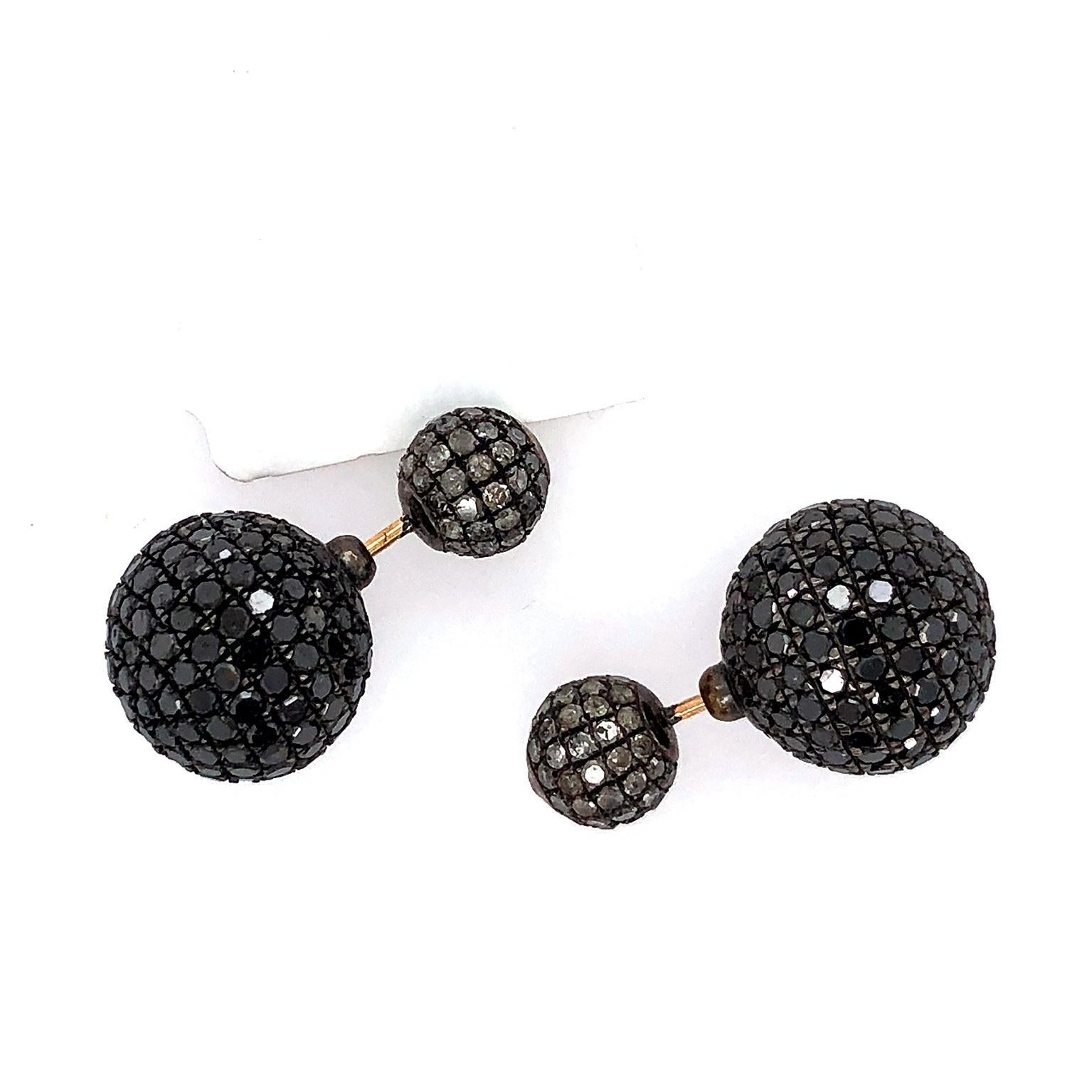 Pave Diamond Ball Tunnel Earrings Made in 18k Gold & Silver In New Condition For Sale In New York, NY