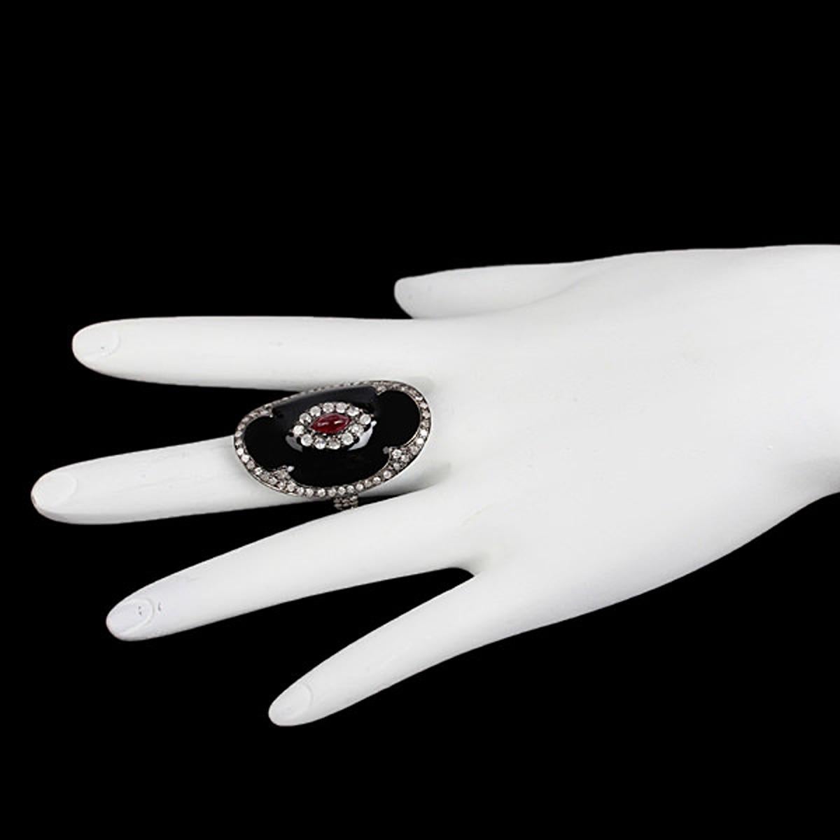 Pave Diamond Black Enamel Ring With Ruby Made In 18k Yellow Gold & Silver In New Condition For Sale In New York, NY