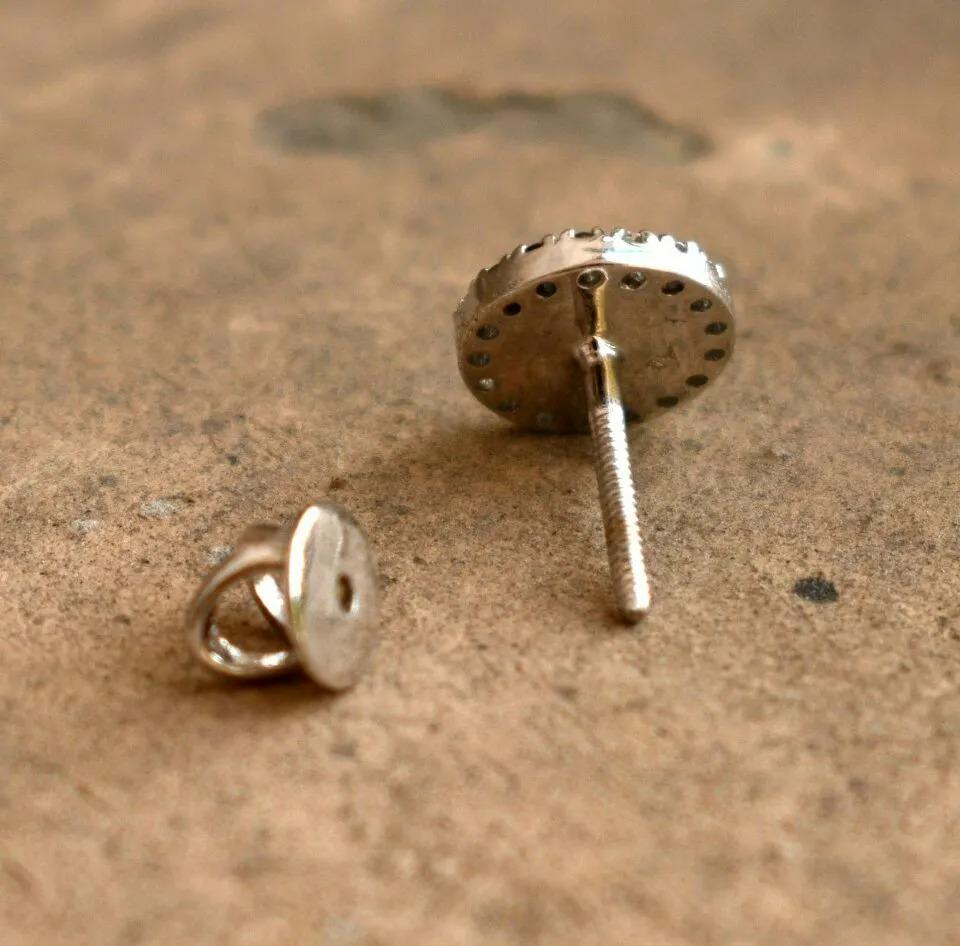 Pave Diamond Black Enamel Stud Earring Orecchini in oro 14k Top Regalo di compleanno
Leggero, può essere indossato tutti i giorni

Informazioni aggiuntive:
Condit: Nuovo senza etichette: Un articolo nuovo di zecca, non usato e non indossato