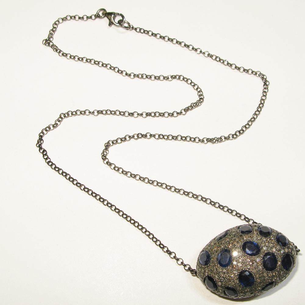 Pave Diamond & Blue Sapphire Nugget Shaped Pendant Necklace in Silver In New Condition For Sale In New York, NY