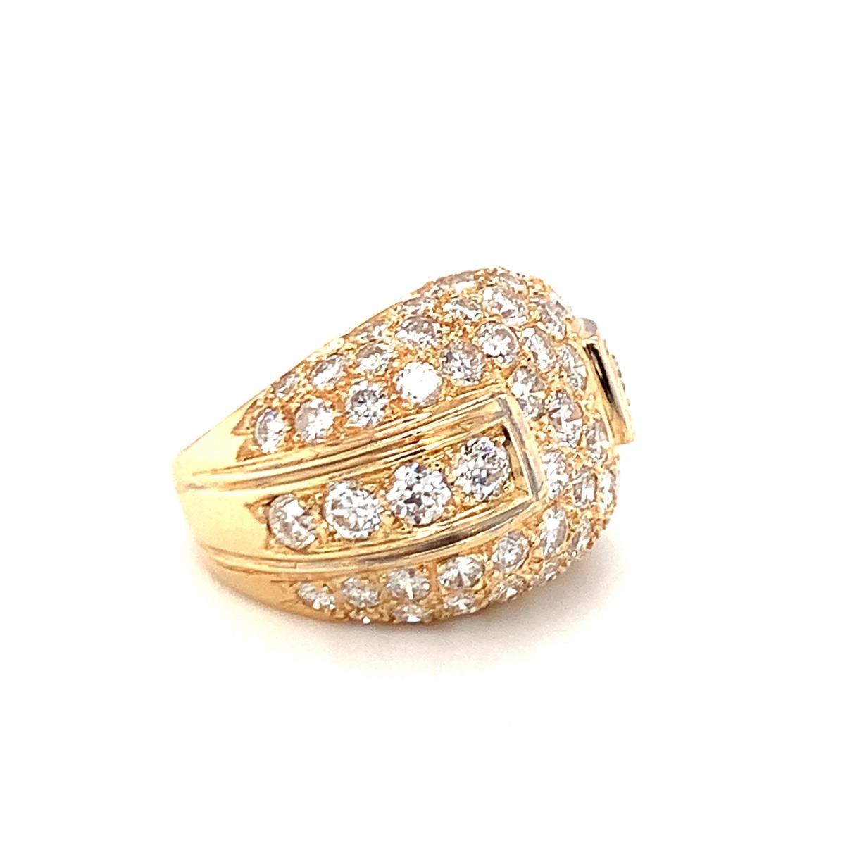 Pave Diamond Bombe 14K Yellow Gold Ring, circa 1970s In Excellent Condition For Sale In Beverly Hills, CA