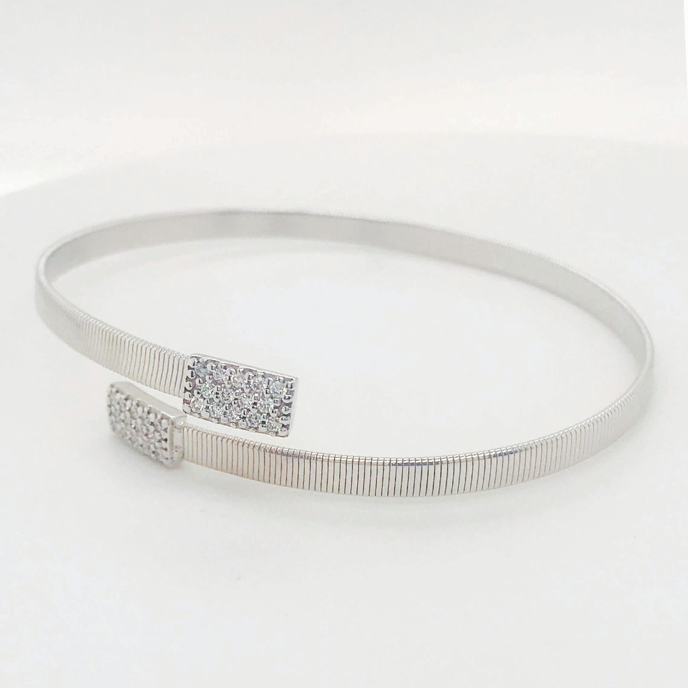 Modern Pave Diamond Bracelet 14K White Gold Flexible Diamond Bangle Bujukan Bracelet For Sale
