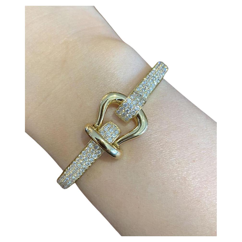 Pave Diamond Buckle Design Bangle Bracelet 2.80 carats in 18k Yellow Gold For Sale