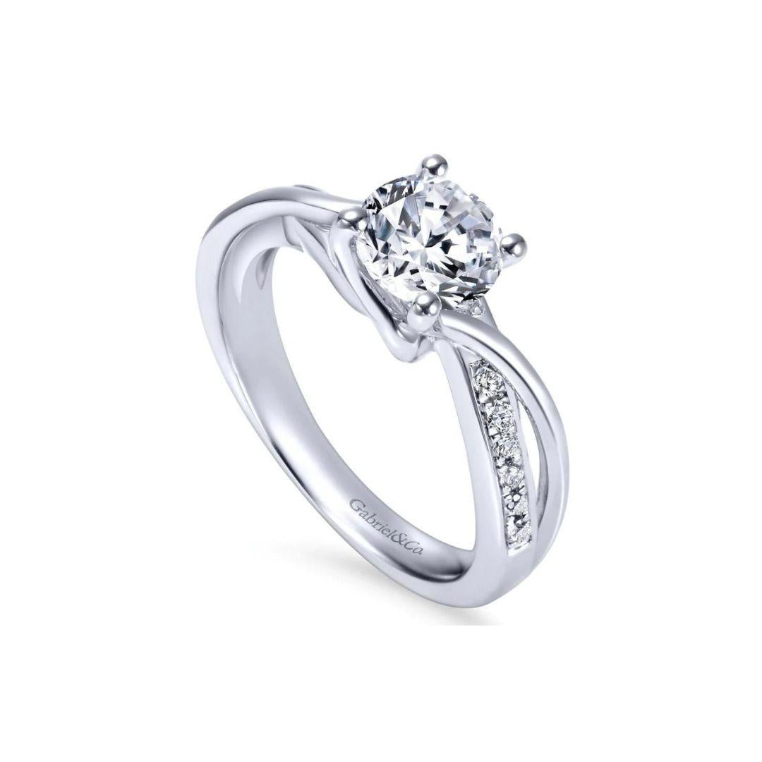 Round Cut Pave Diamond Bypass Engagement Mounting For Sale