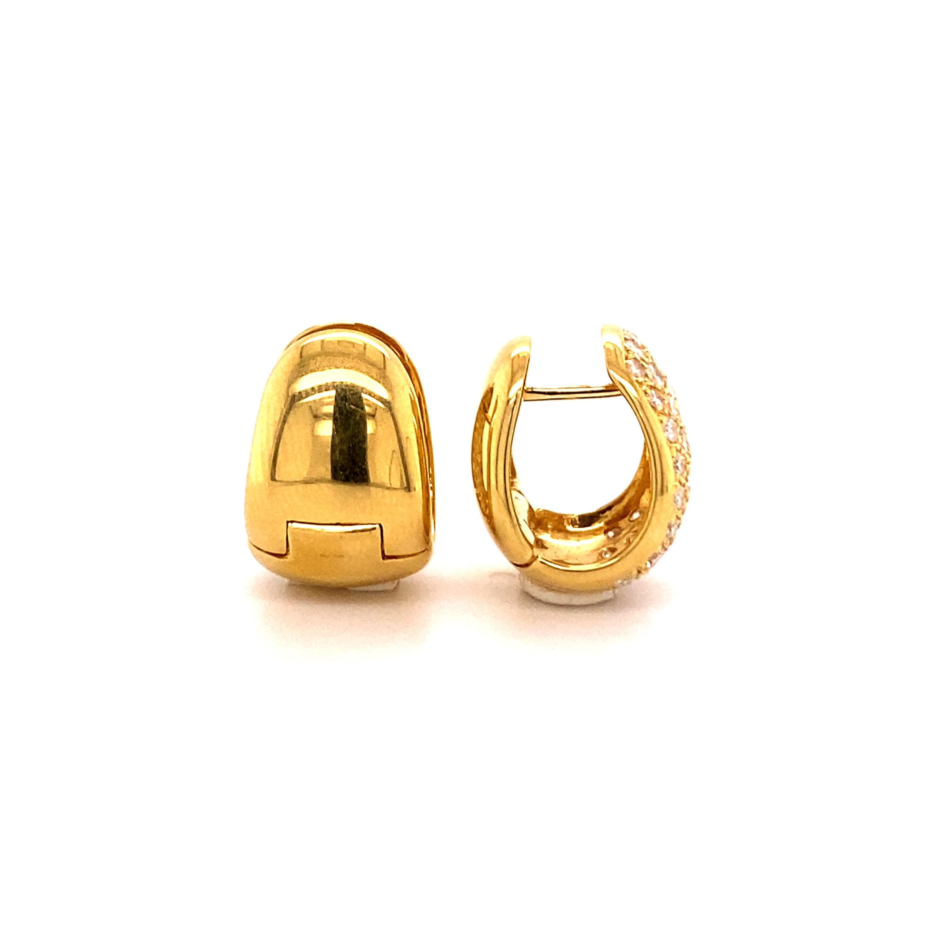 Pavé Diamond Clip-On Earrings in 18 Karat Yellow Gold For Sale at 1stDibs