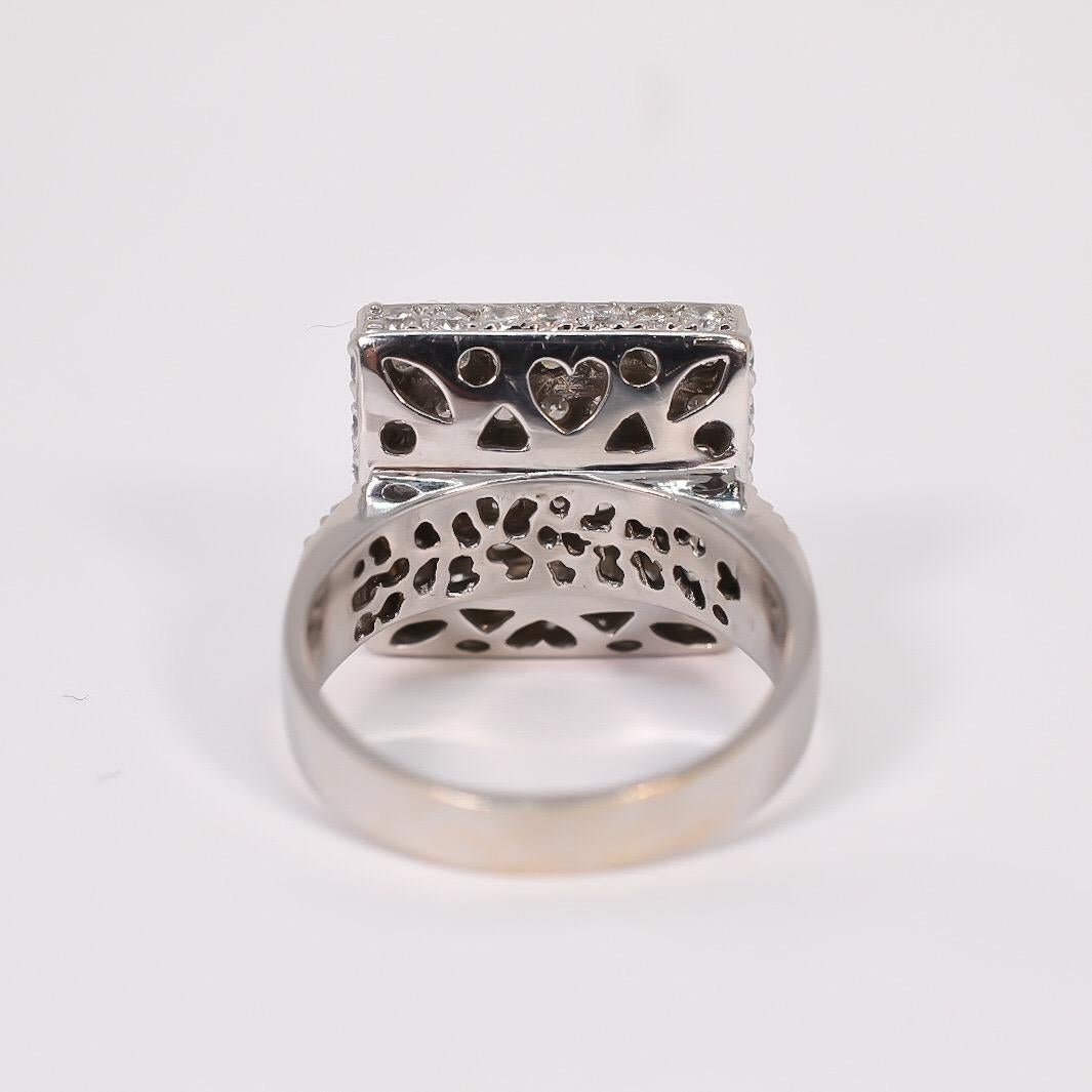 Pave Diamond Concave Saddle Ring 1.80 Carat 18 Karat White Gold In Good Condition In Carmel-by-the-Sea, CA