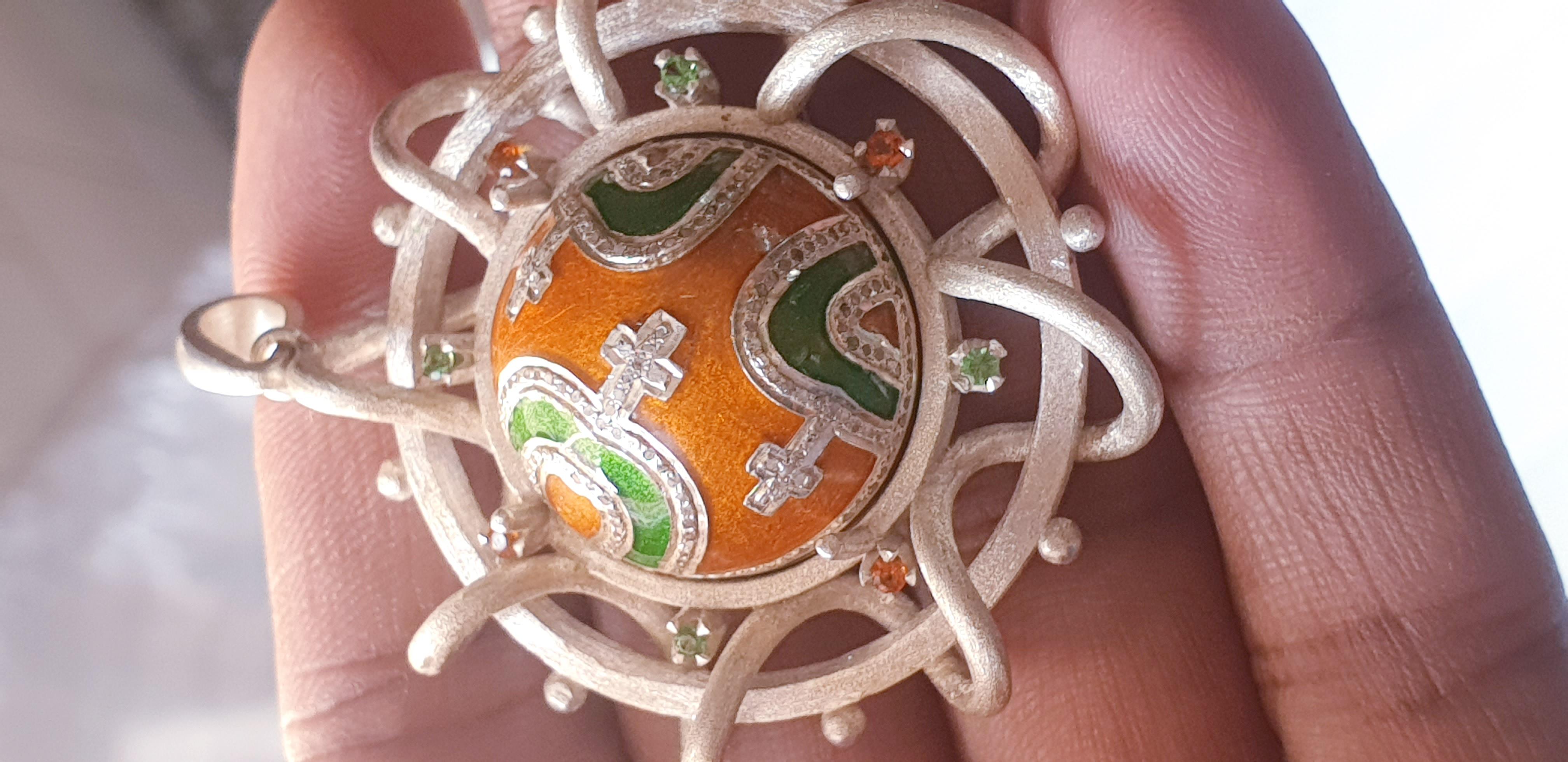 Pave diamond corss enamel pendant enamel necklace Tsavorite, Mandrin pandent In New Condition For Sale In Chicago, IL