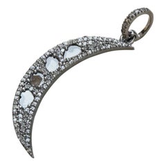 Pendentif en forme de croissant de lune en argent 925 avec diamants pavés Cadeau en diamant fait à la main.