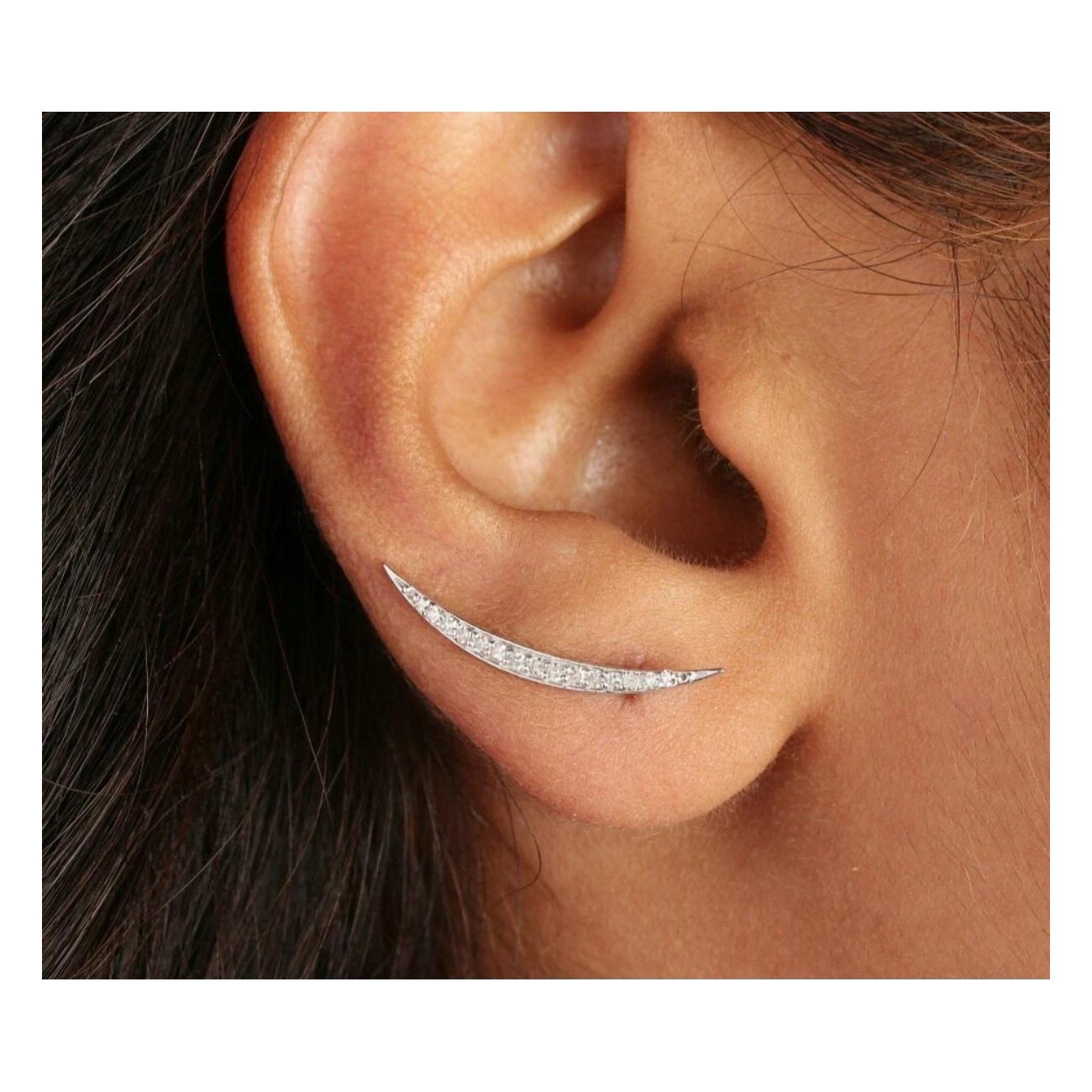 Boucles d'oreilles en or 14k avec diamant en forme de croissant de lune Cadeau d'anniversaire Boucles d'oreilles Tops. en vente