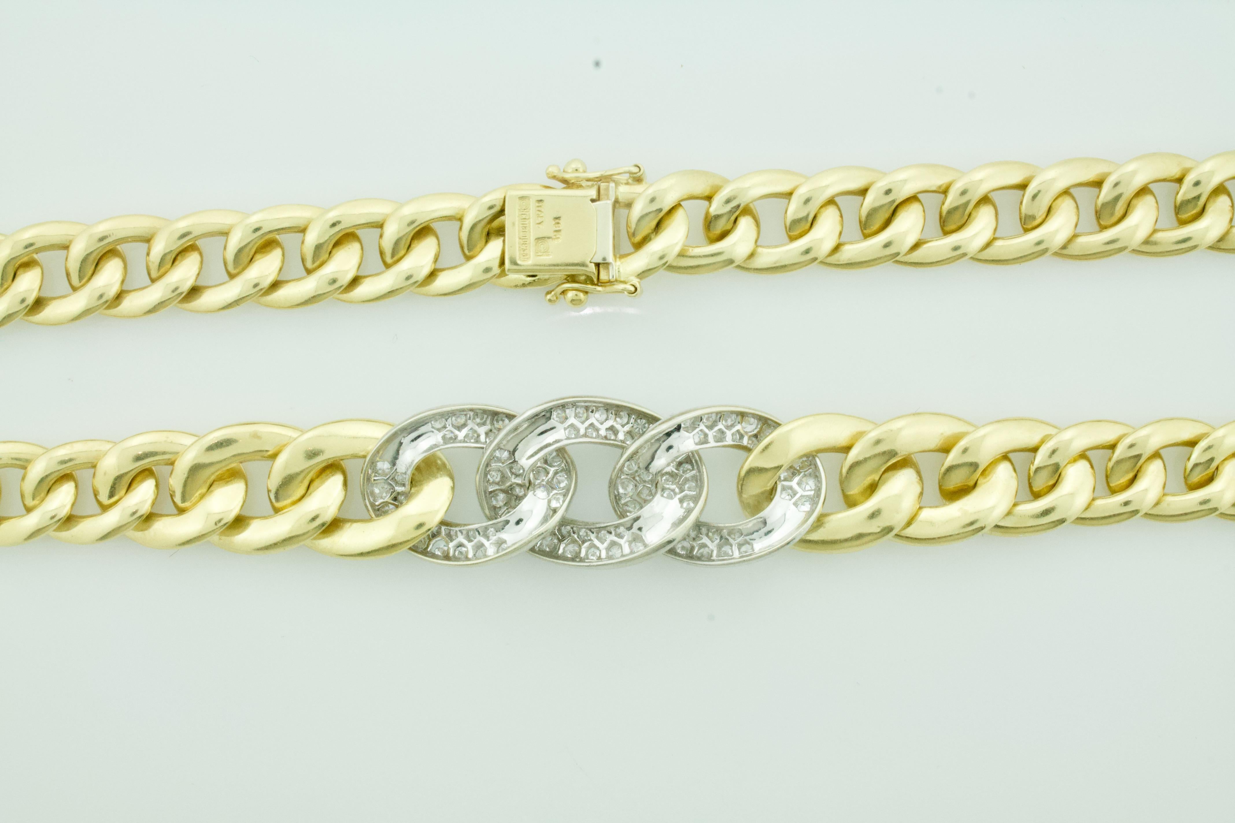 Round Cut Pave Diamond Cuban Link Necklace in 18k For Sale