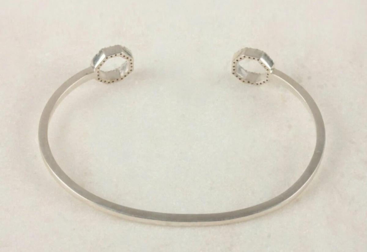 Taglio rotondo Bracciale con pavé di diamanti in argento 925 Regalo di compleanno di moda con diamanti. in vendita