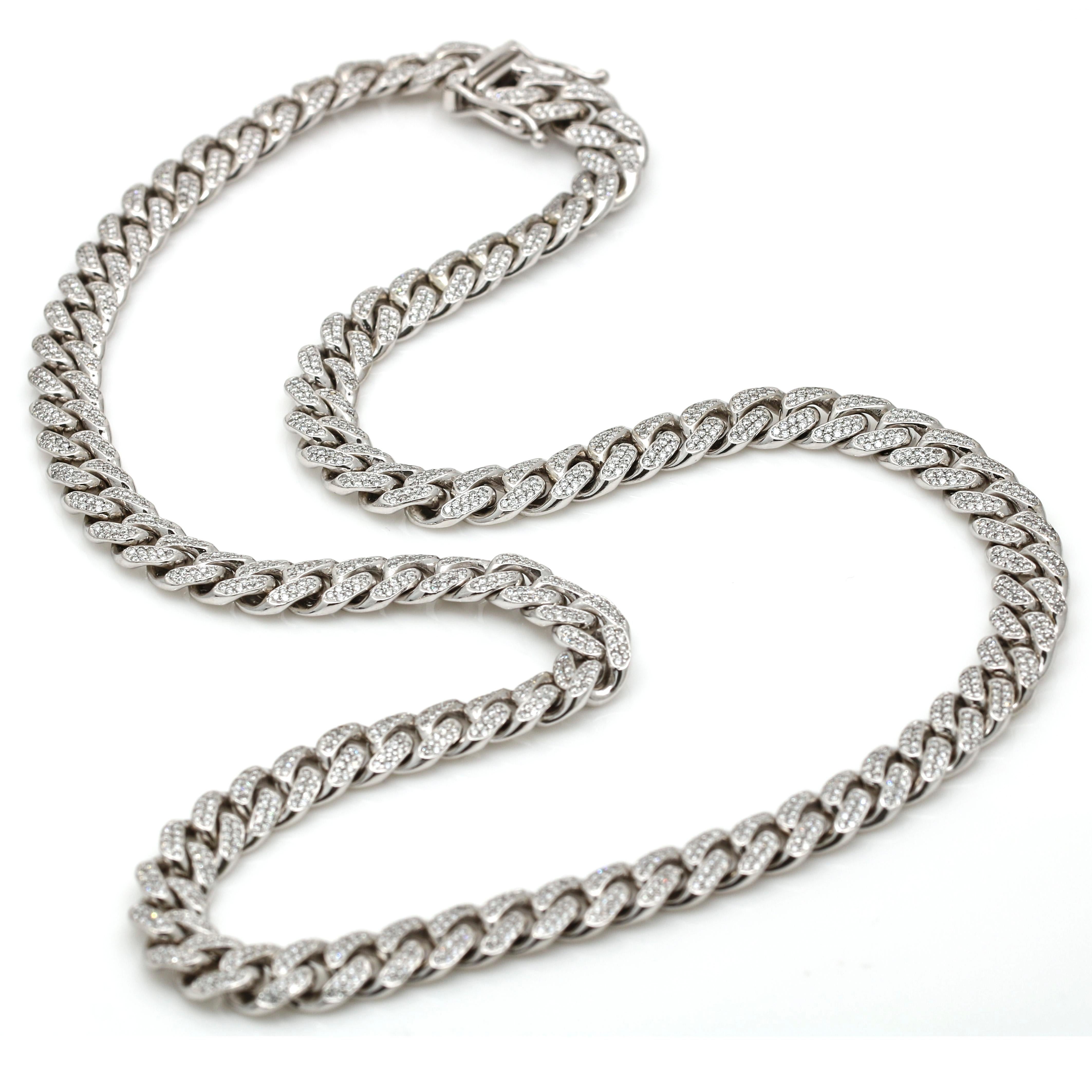 curved chain png