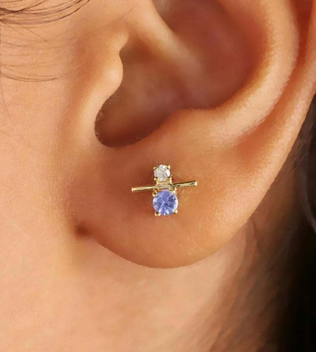 Boucles d'oreilles ravissantes en or 14 carats avec diamants pavés et tanzanite, cadeau de anniversaire en vente 1