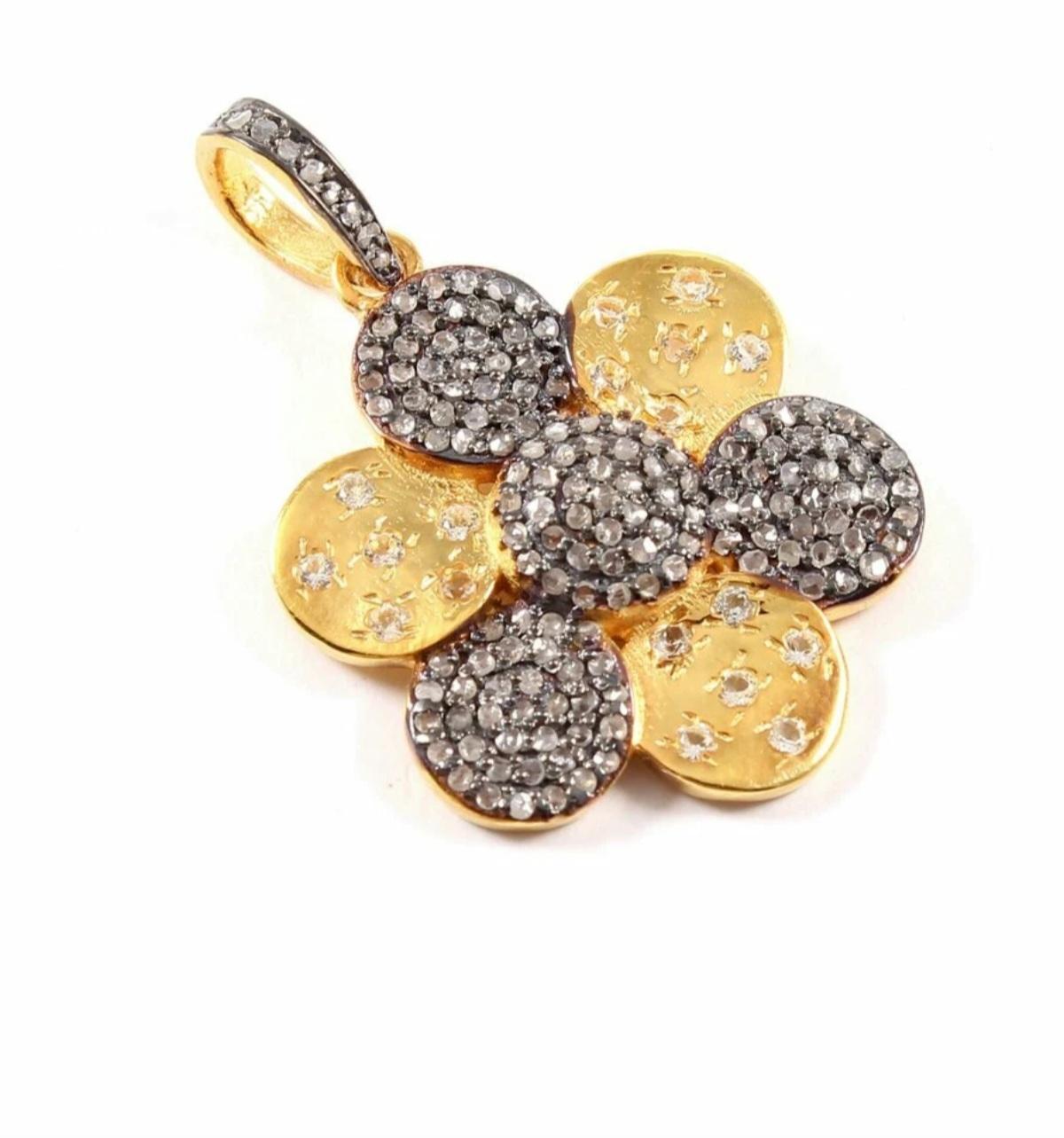 Art déco Pendentif rondelle en argent 925 avec diamants pavés, cadeau d'anniversaire en vente