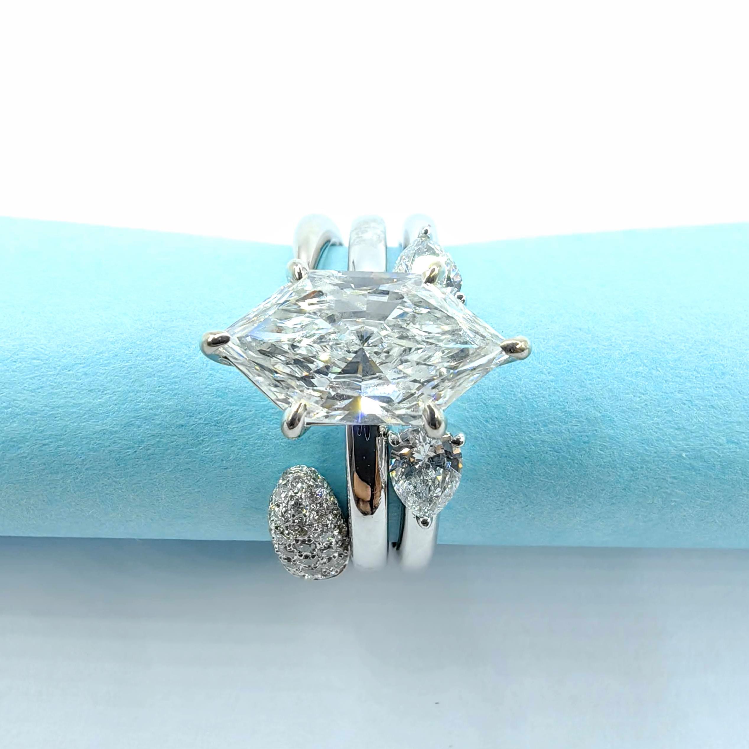 En vente :  Bague empilable Pavé Diamond Dome Open Tapered Band en or blanc 18K 9