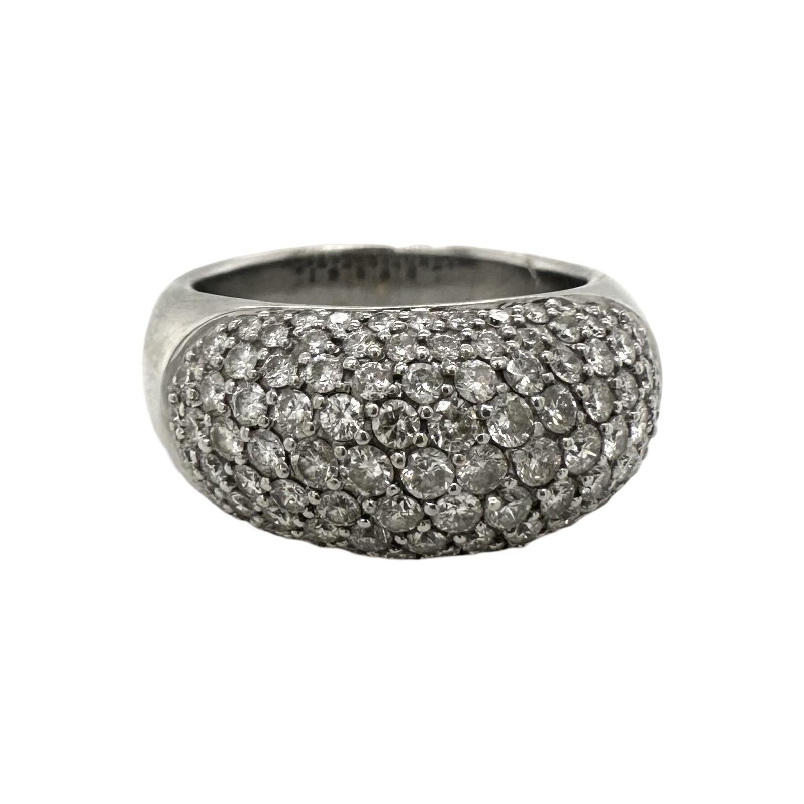 Pave-Diamond Dome Ring in 18k White Gold, Size 7 In Excellent Condition For Sale In Miami, FL