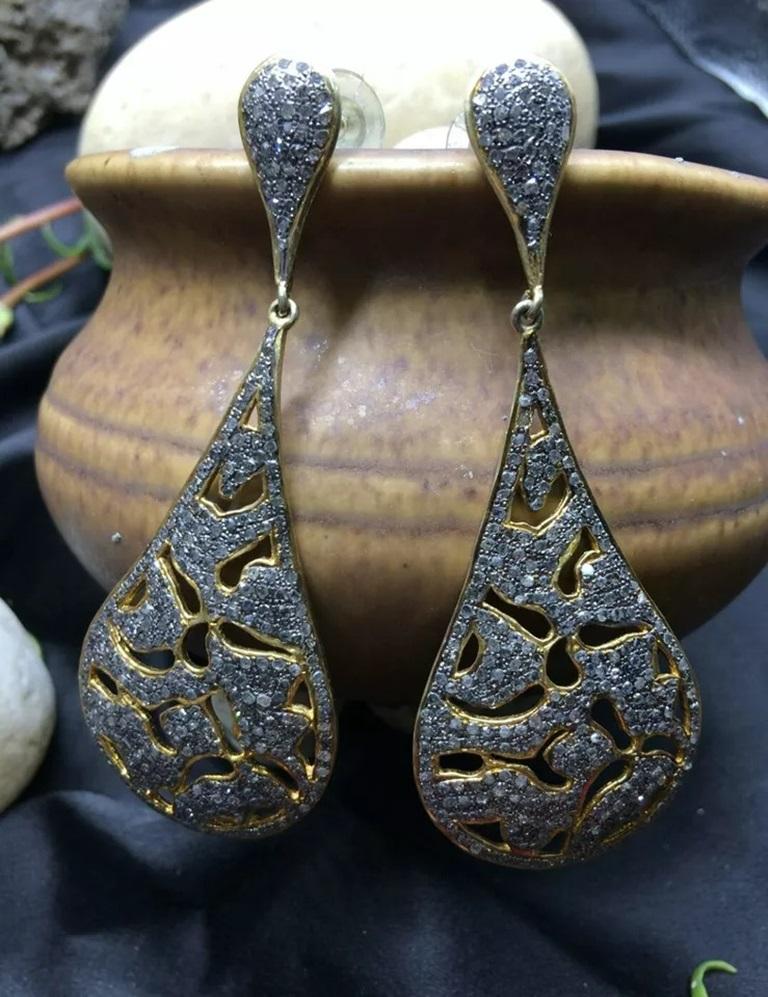 Taglio rotondo Orecchino con diamante Pave in argento 925 Orecchino con diamante in vendita
