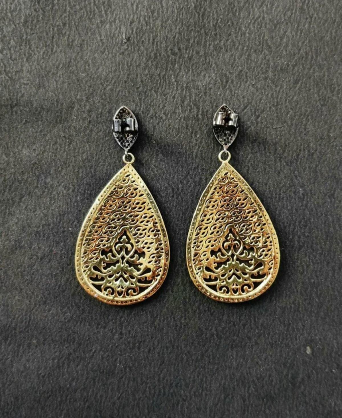 Round Cut Pave Diamond Drop Earring 925 Silver Diamond Filigree Teardrop Earring Gift. For Sale