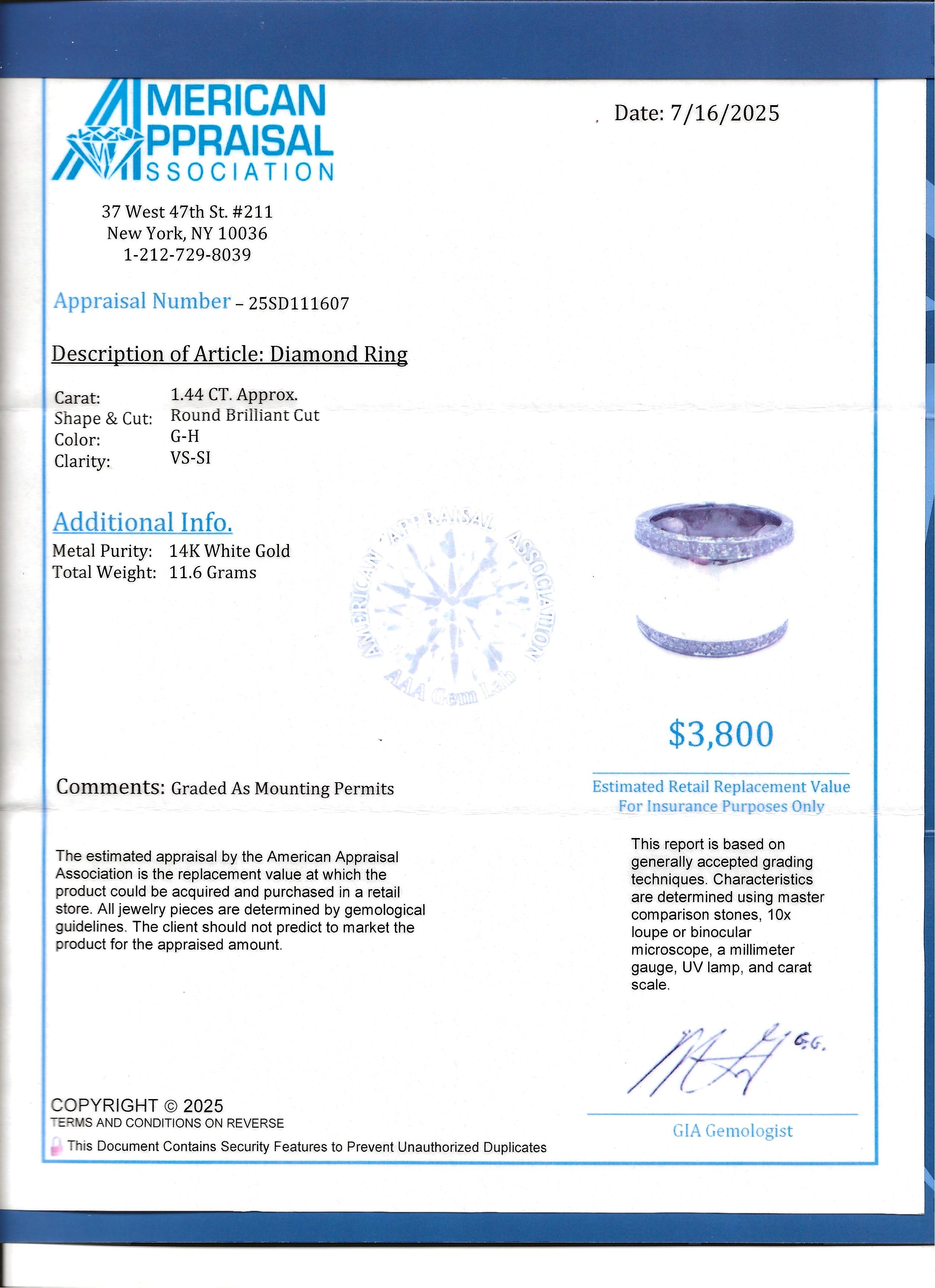 Anello a fascia larga con diamante Pavé e bordo a sigaro in oro bianco lucido 14 carati in vendita 5