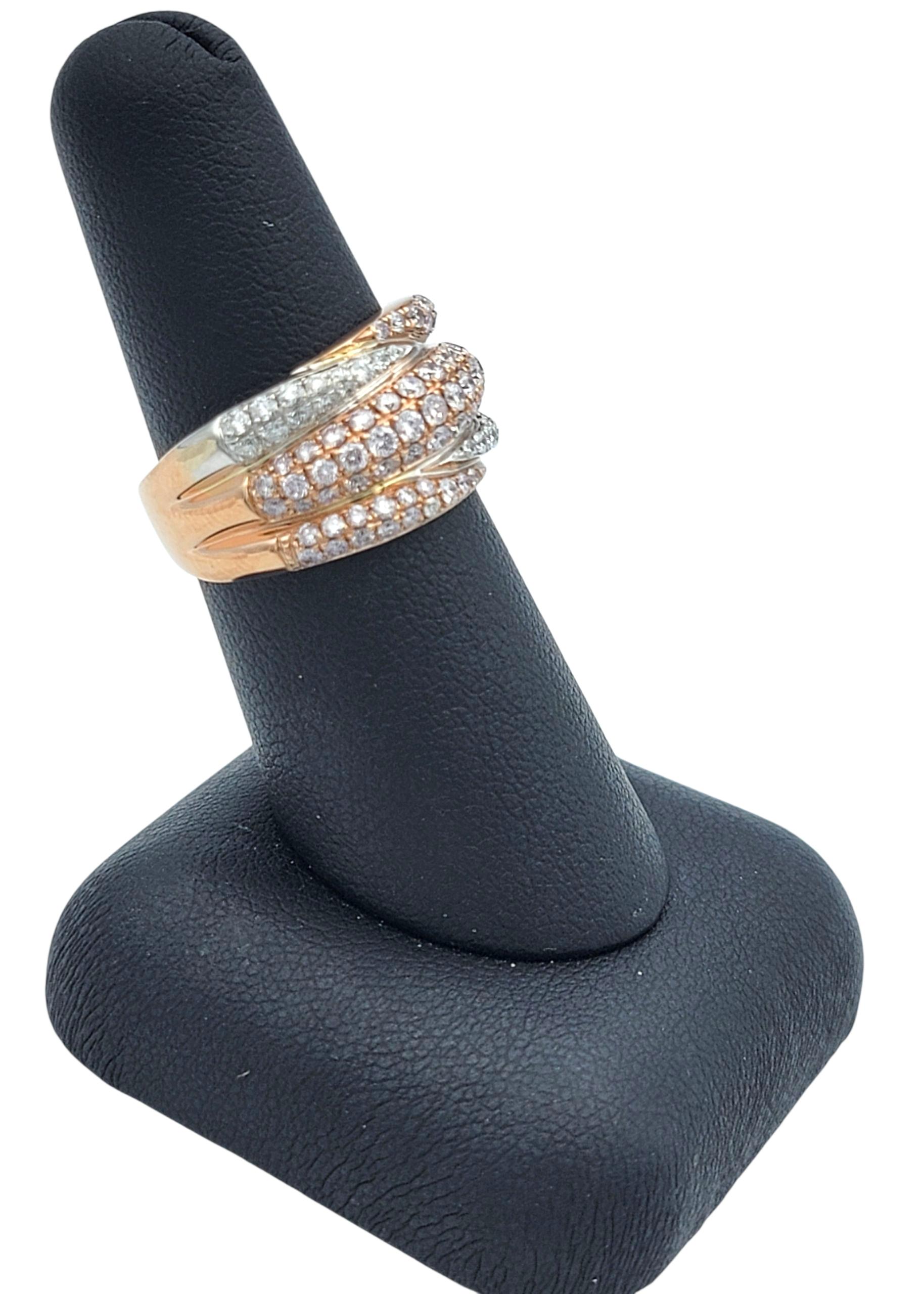 Fünfreihiger skulpturaler Pavé-Diamantring aus 14 Karat Weiß- und Roségold im Angebot 6