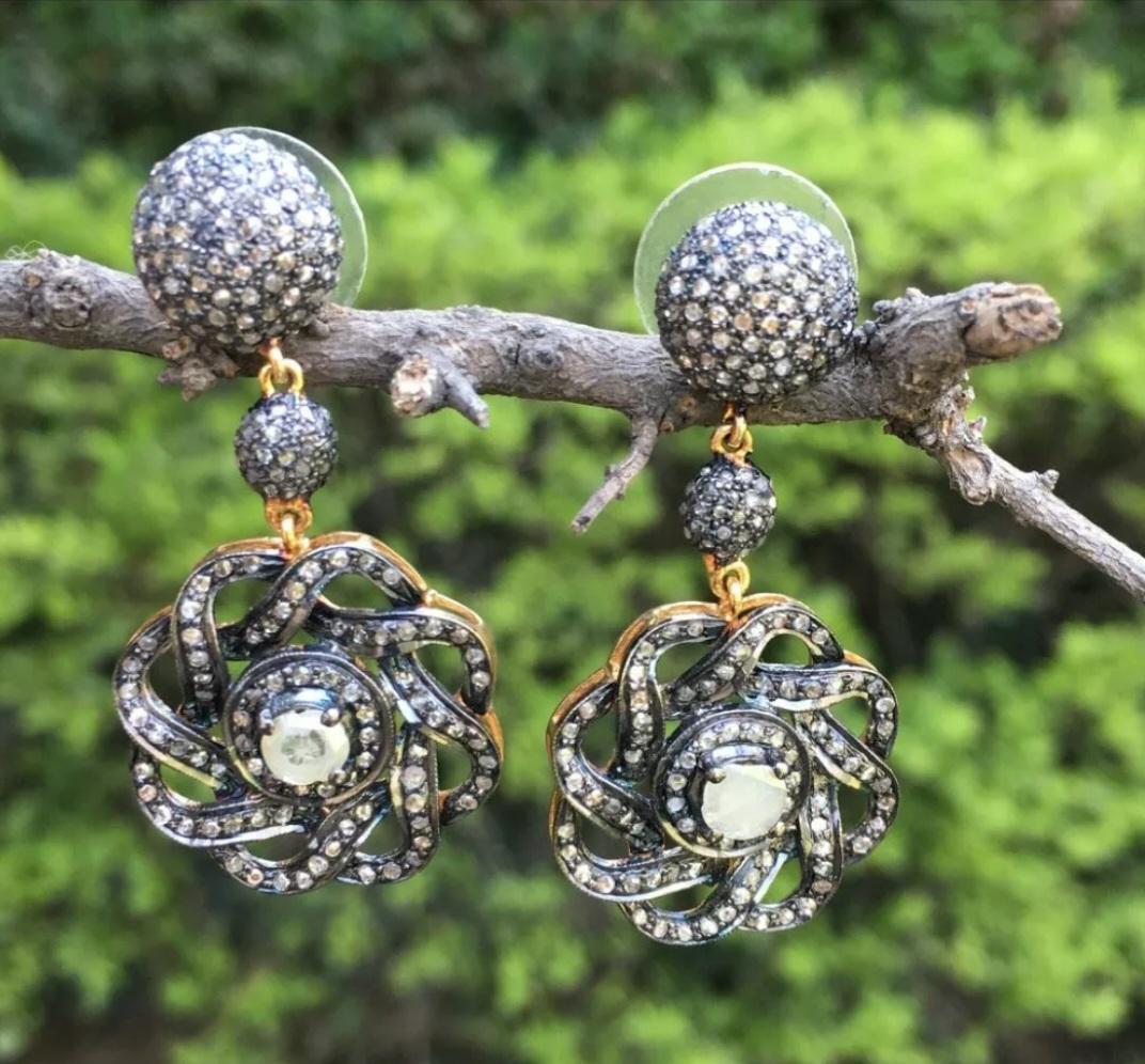 Pave Diamond Flower Drop Earring 14k Gold&925 Silver Diamond Anniversary Gift. In New Condition For Sale In Chicago, IL