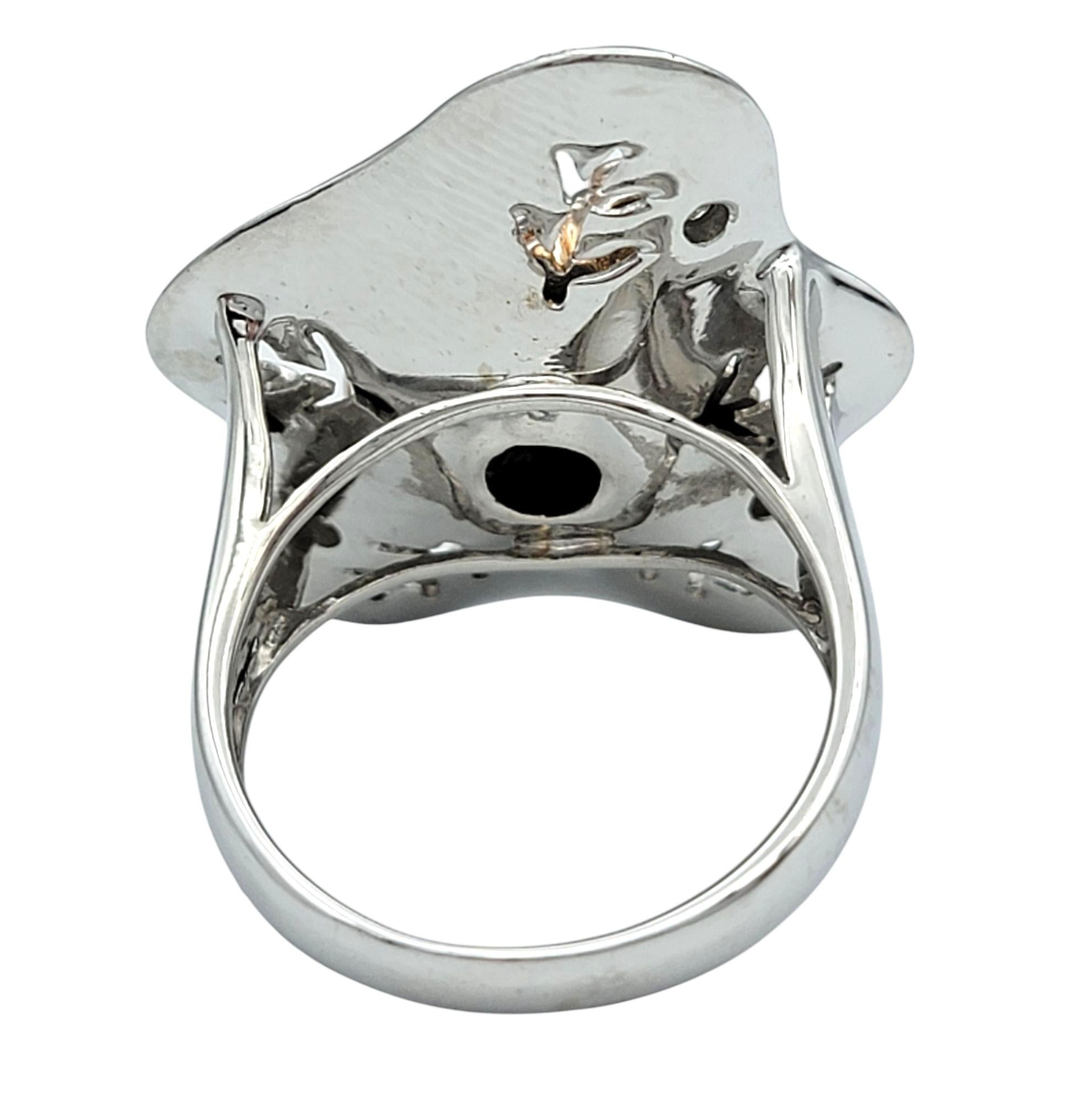Pavé Diamond Frog and Lily Pad Cocktail Ring in 14 Karat Rose and White Gold In Good Condition For Sale In Scottsdale, AZ