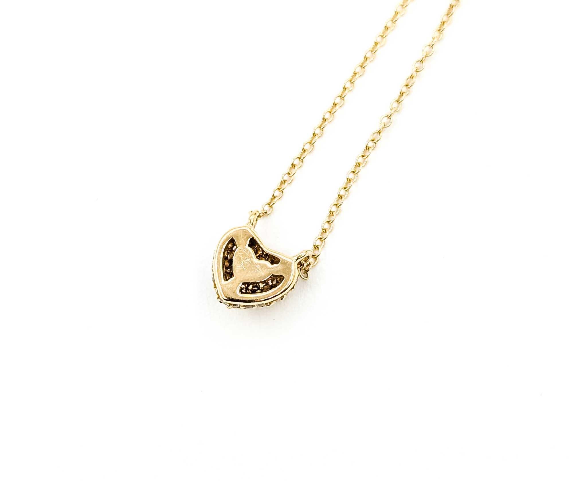 Donna Collana con cuore di diamanti Pavé in oro giallo 14k in vendita