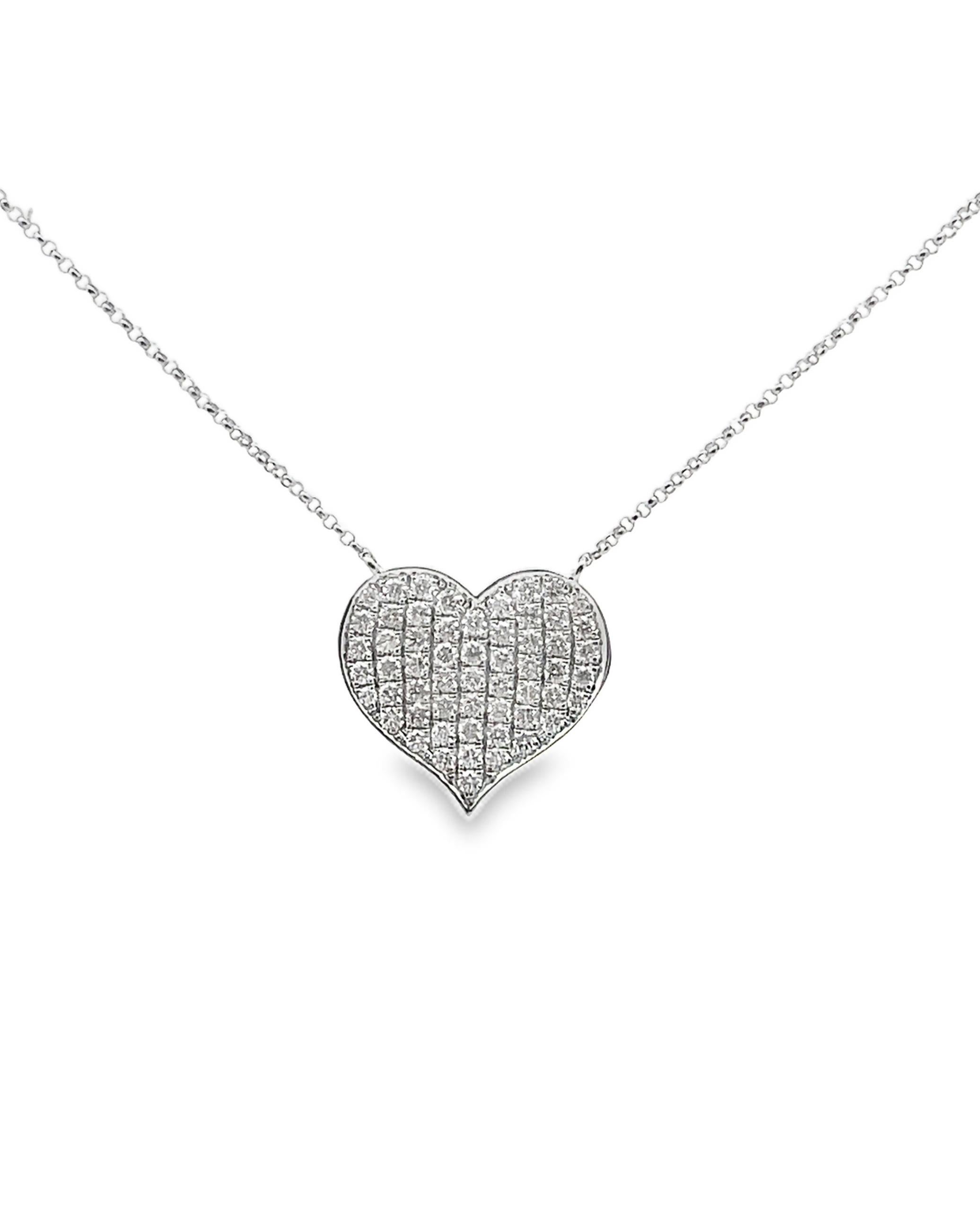 Pave Diamond Heart Necklace in 18K White Gold on Adjustable Chain In New Condition For Sale In Old Tappan, NJ