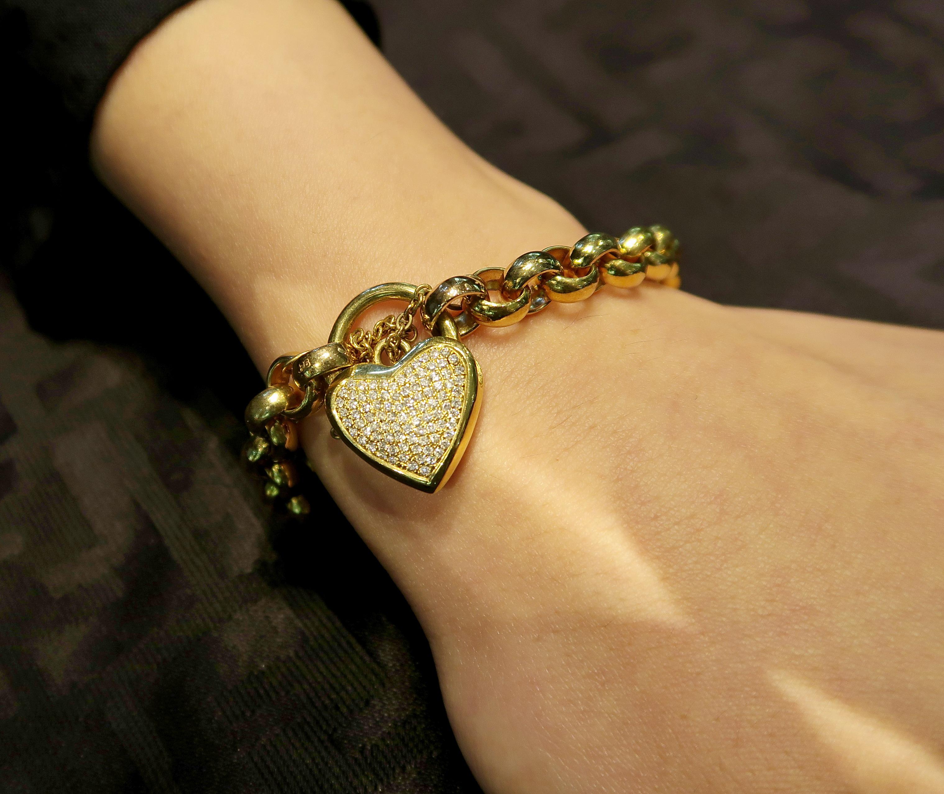 gold bracelet with padlock