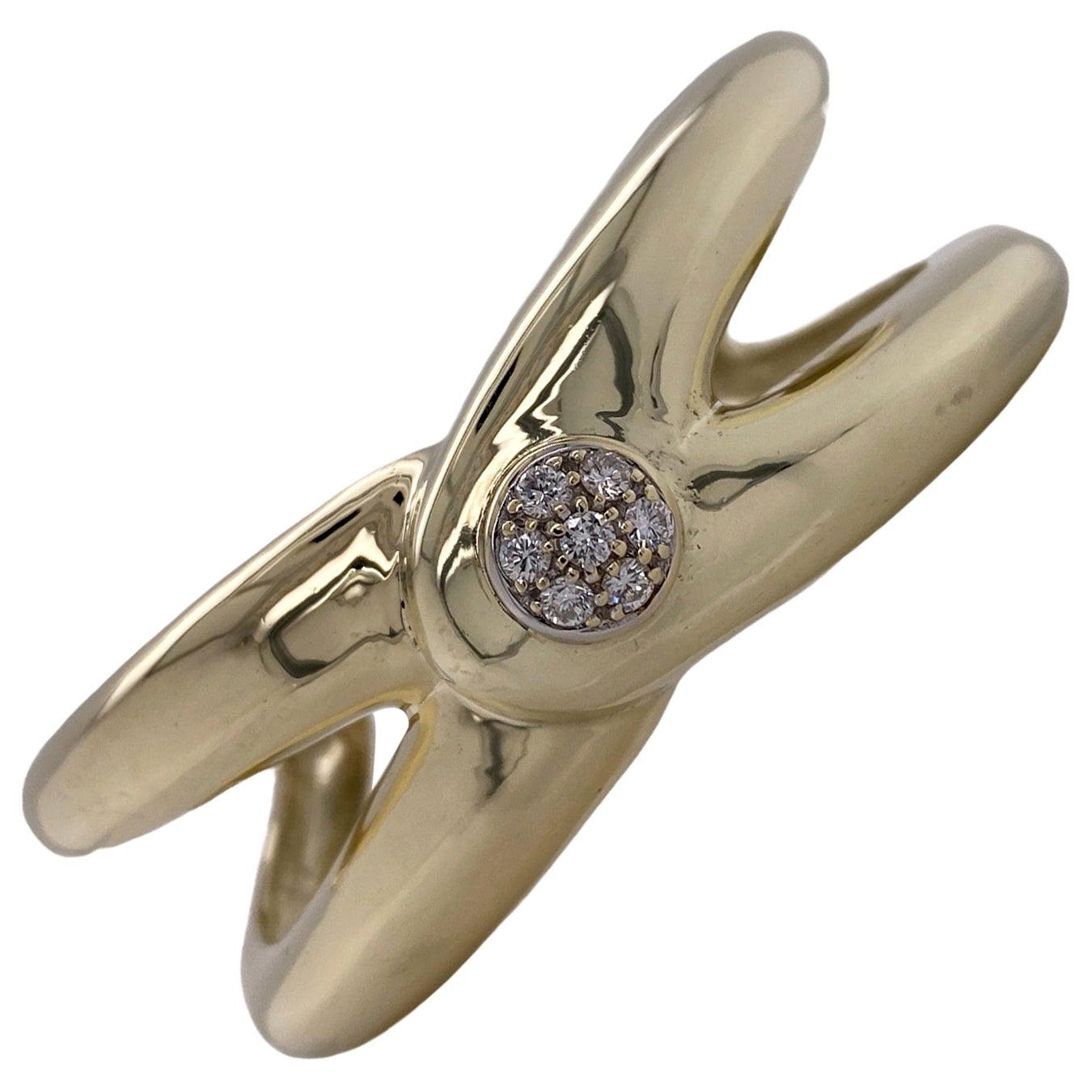 Misani 18 Karat Yellow Gold Freshwater Pearl Bangle Cuff Bracelet For Sale at 1stDibs misani