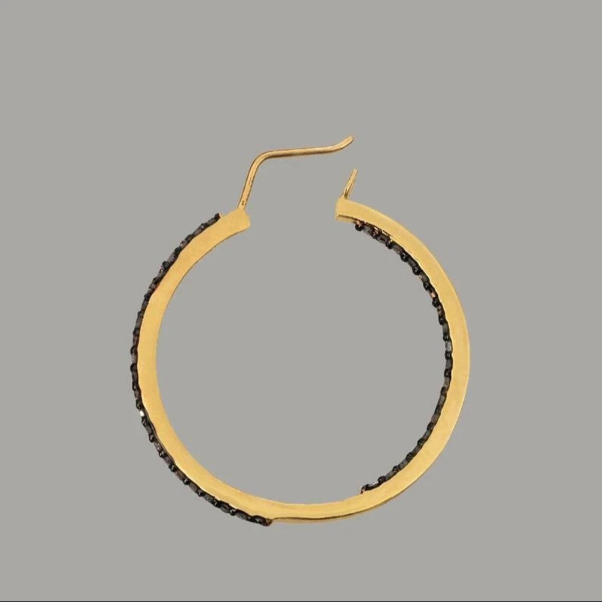 Orecchini a cerchio con diamanti Pave in argento Sterling 925 Orecchini a cerchio per donne e ragazze. in vendita 3