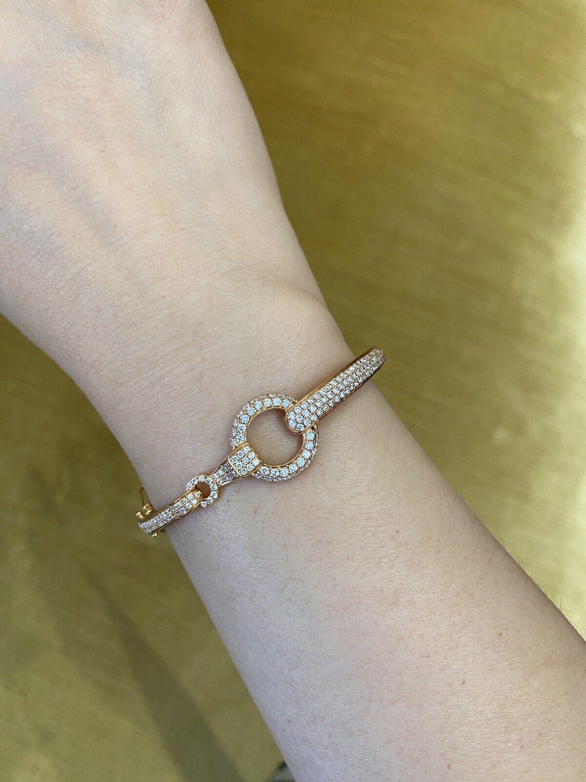Pavé-Diamant-Armband im Horsebit-Stil aus 18 Karat Roségold im Zustand „Hervorragend“ im Angebot in La Jolla, CA