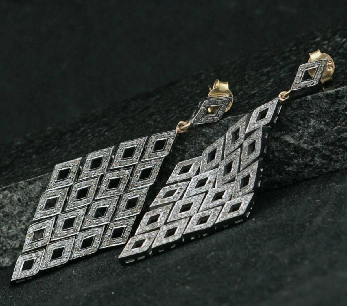 Taille ronde Boucle d'oreille cerf-volant en diamant pavé Argent 925 Bijoux pour femmes Boucle d'oreille en diamant Cadeau en vente