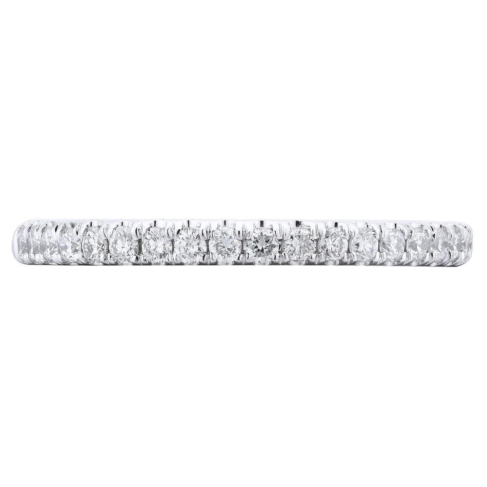 Alliance pour femme en or blanc 18 carats avec diamants pavés (0,05 ct. pt.) en vente