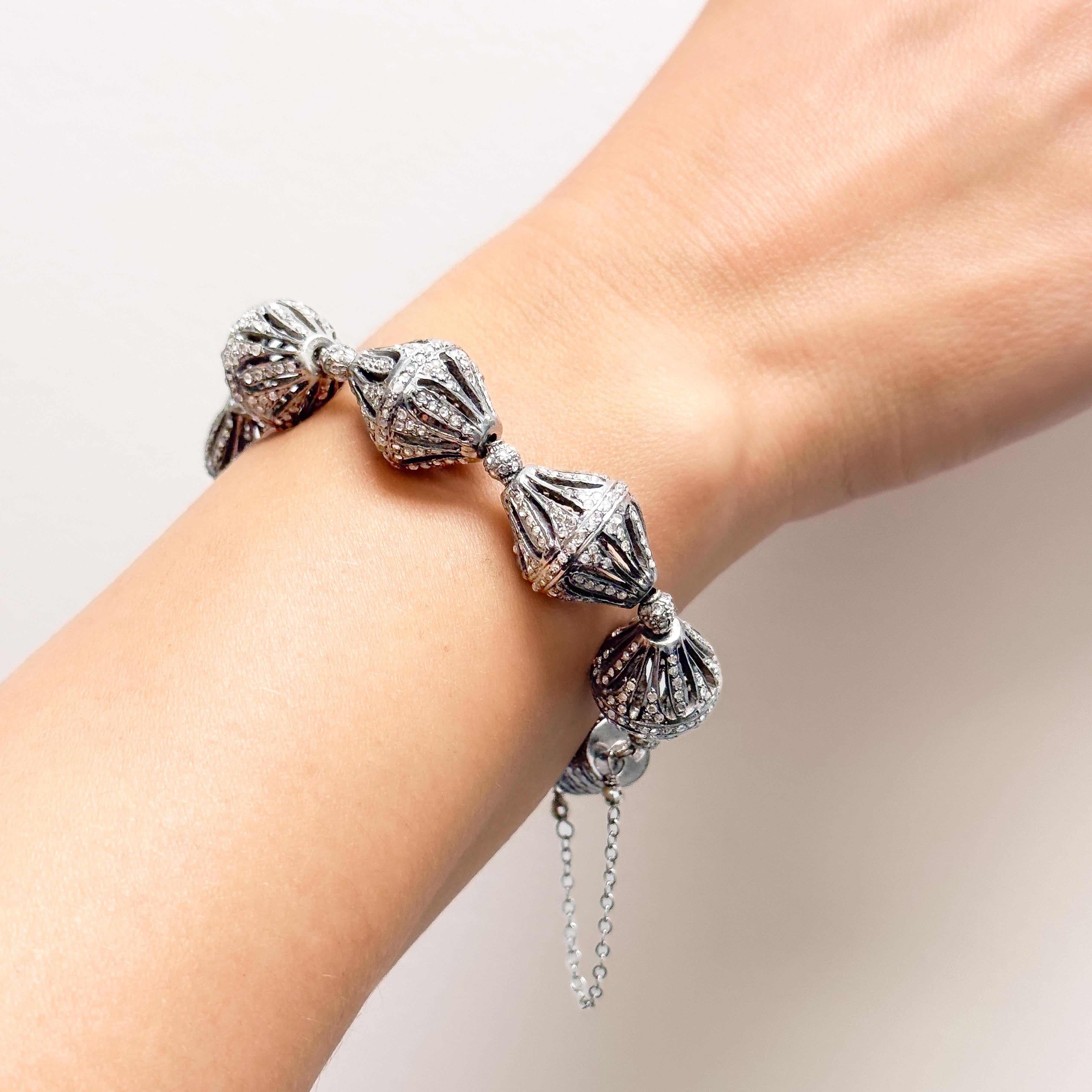 Collier Paradizia en treillis de diamants pavés en vente 4