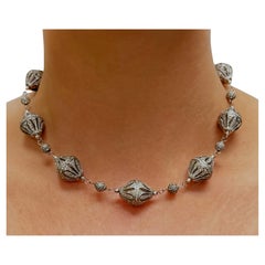 Collana Paradizia con pavé di diamanti a reticolo