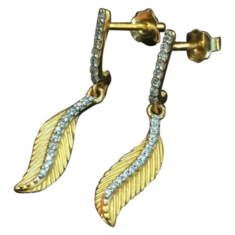 Pendiente Pave Diamante Hoja Oro 14k Pendiente Dainty Minimalista en venta