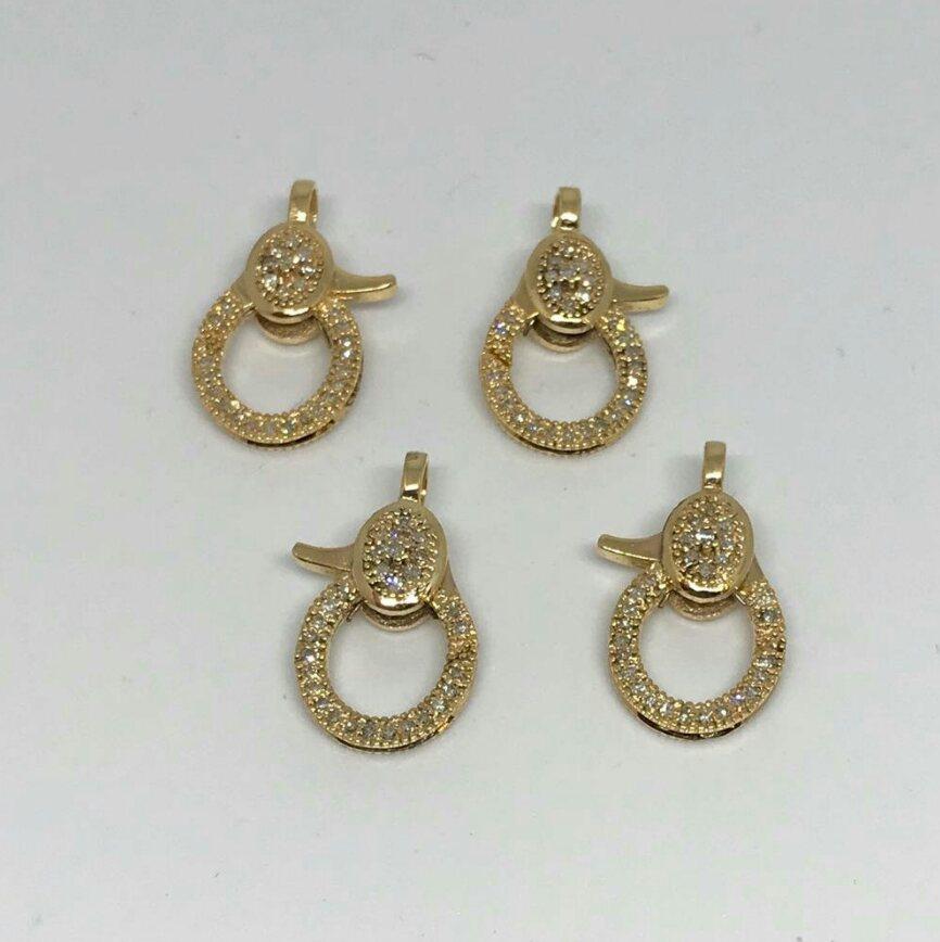 Pave Diamond Lobster Clasps 14k Gold Fine Diamond Additional Jewelry Findings N1


Gross Weight: 2.090 Grams Approx.

Size: 19x11 mm Approx.

Diamond Weight: 0.33 Cts Approx.

Light weight can be worn everyday

A P P R O X T I M E

All items are